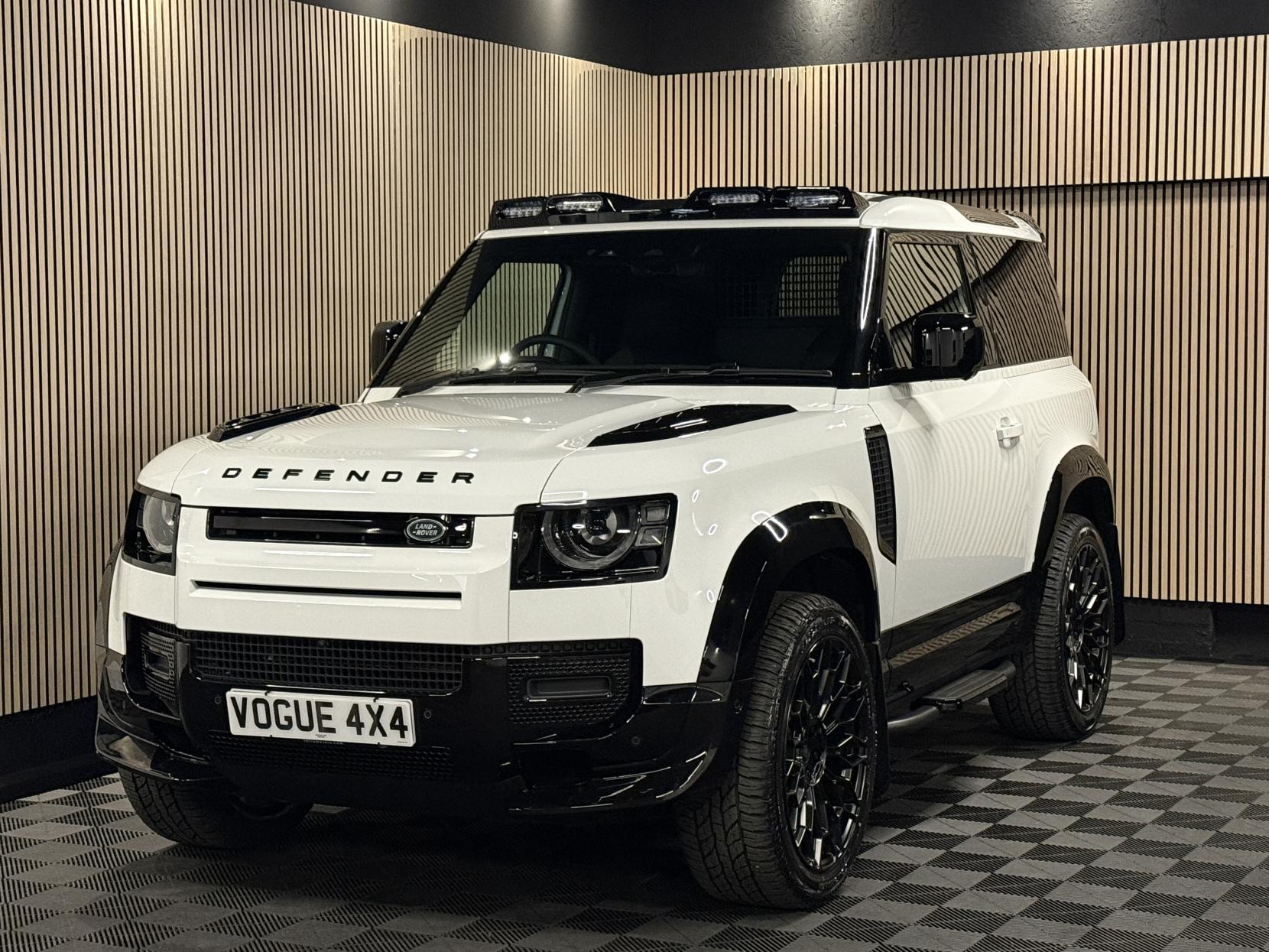 Land Rover Defender 90 3.0 D250 MHEV S Hard Top SUV 3dr Diesel Auto 4WD SWB Euro 6 (s/s) (250 ps)