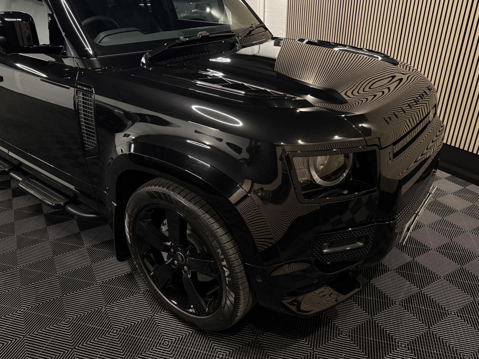 Land Rover Defender 110 3.0 D350 MHEV X-Dynamic HSE Hard Top SUV 5dr Diesel Auto 4WD MWB Euro 6 (s/s) (350 ps)