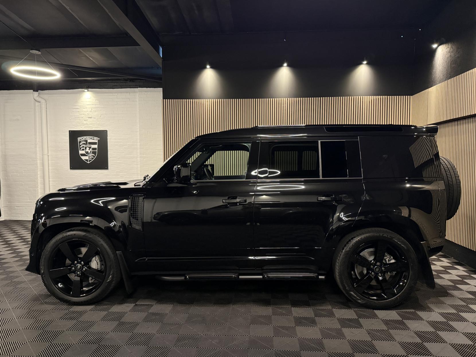 Land Rover Defender 110 3.0 D350 MHEV X-Dynamic HSE Hard Top SUV 5dr Diesel Auto 4WD MWB Euro 6 (s/s) (350 ps)