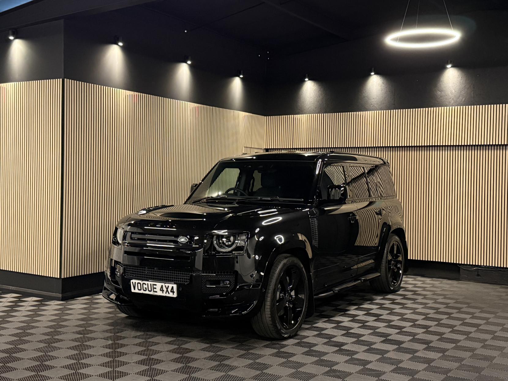 Land Rover Defender 110 3.0 D350 MHEV X-Dynamic HSE Hard Top SUV 5dr Diesel Auto 4WD MWB Euro 6 (s/s) (350 ps)