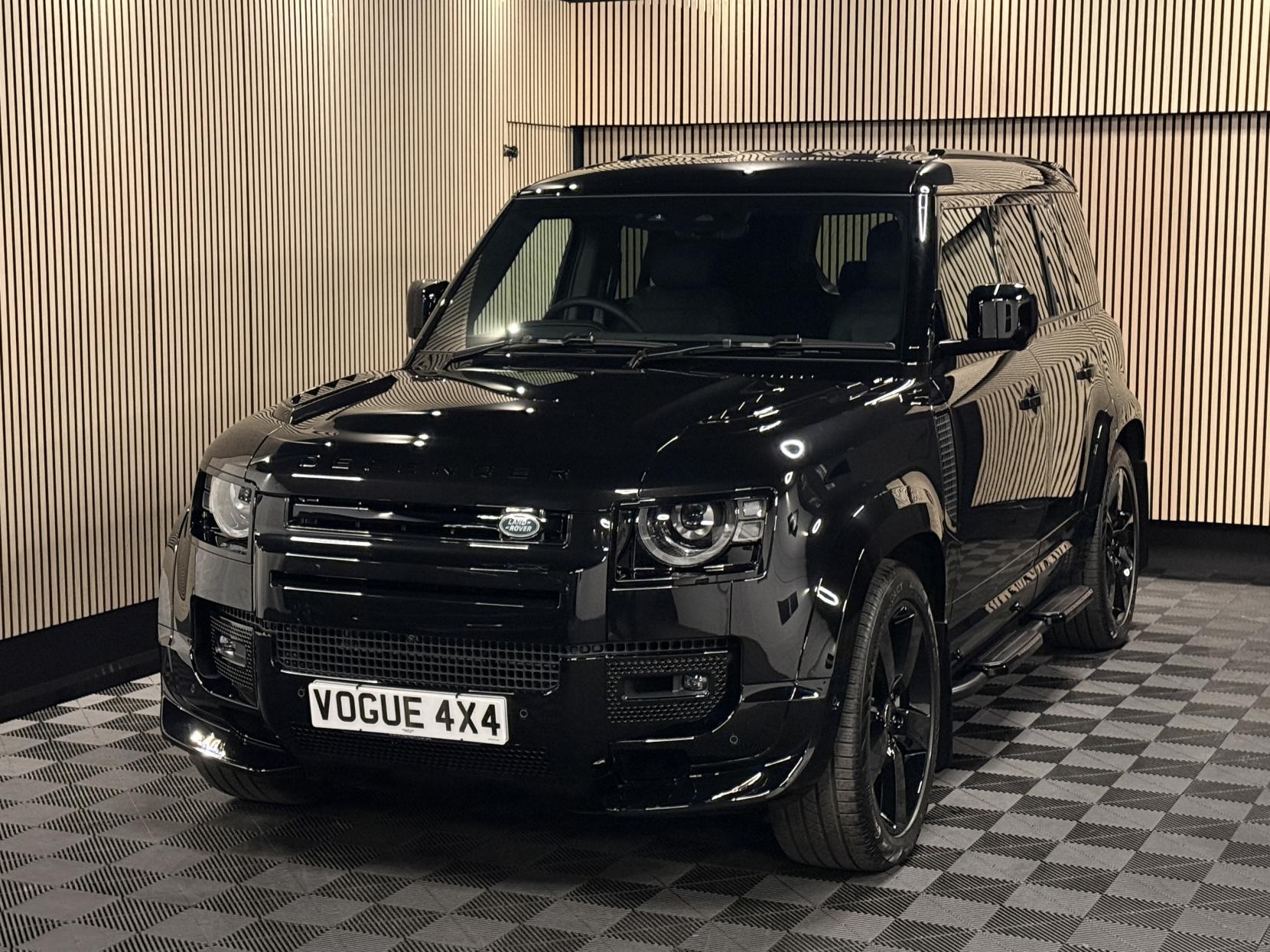 Land Rover Defender 110 3.0 D350 MHEV X-Dynamic HSE Hard Top SUV 5dr Diesel Auto 4WD MWB Euro 6 (s/s) (350 ps)