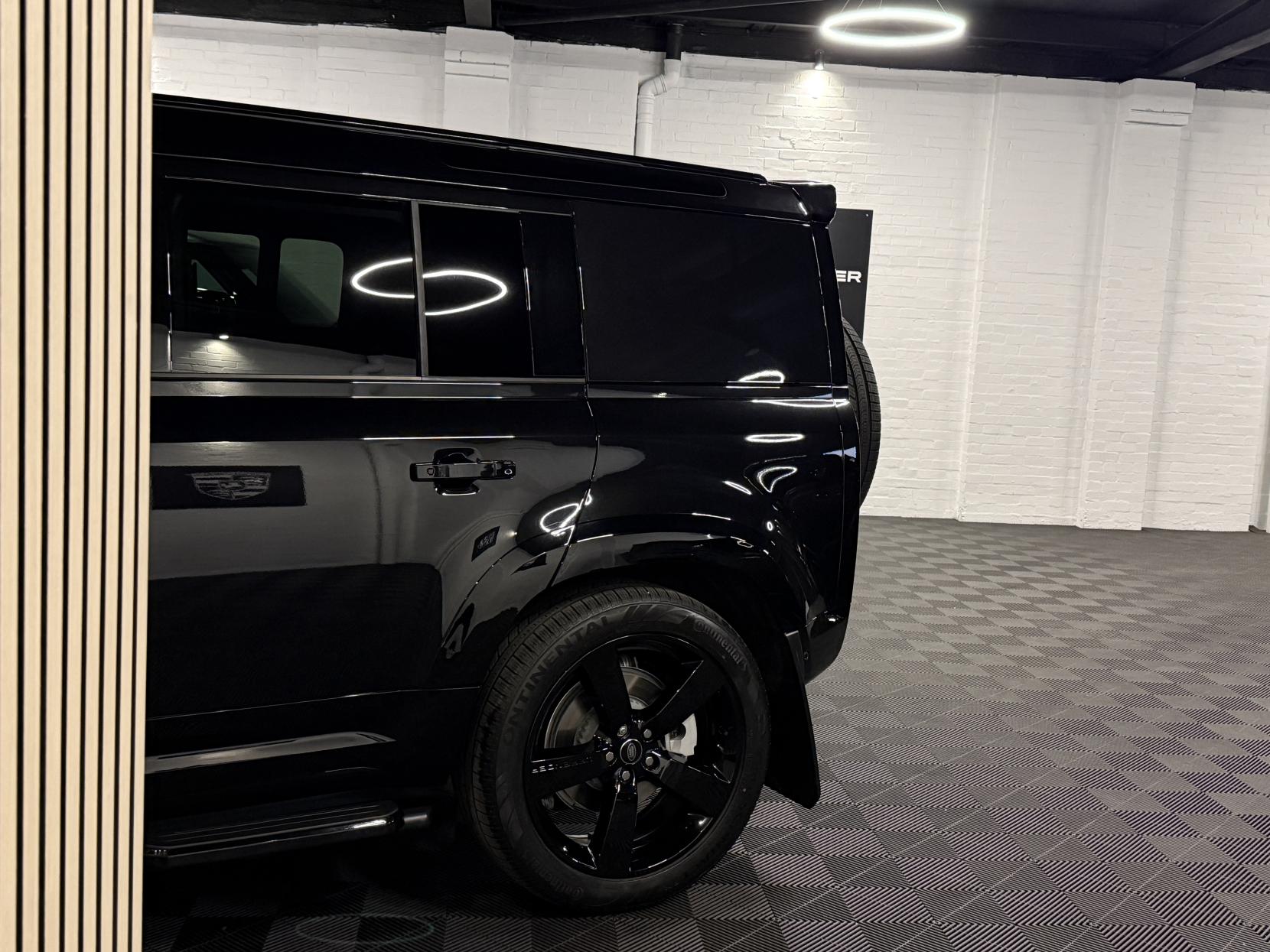 Land Rover Defender 110 3.0 D350 MHEV X-Dynamic HSE Hard Top SUV 5dr Diesel Auto 4WD MWB Euro 6 (s/s) (350 ps)