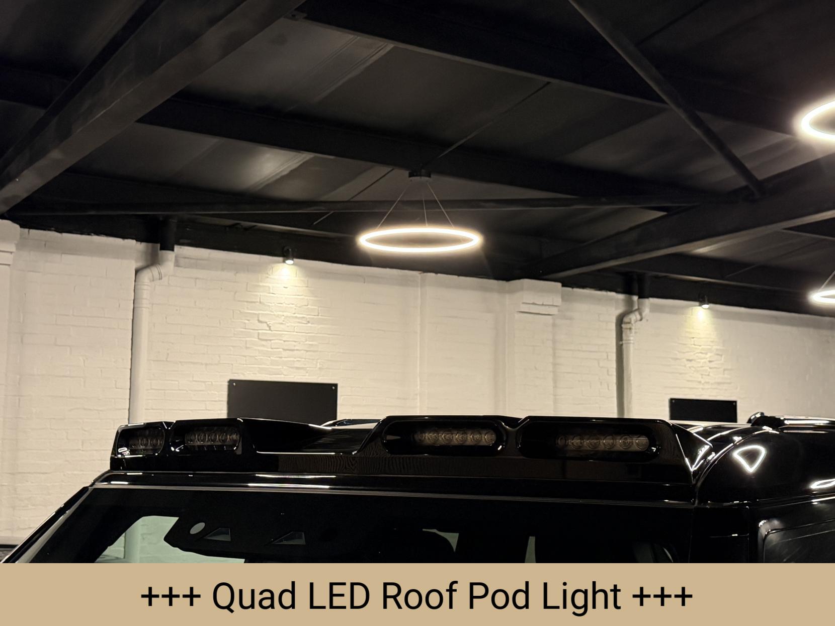 Land Rover Defender 110 3.0 D250 MHEV X-Dynamic SE SUV 5dr Diesel Auto 4WD Euro 6 (s/s) (250 ps)