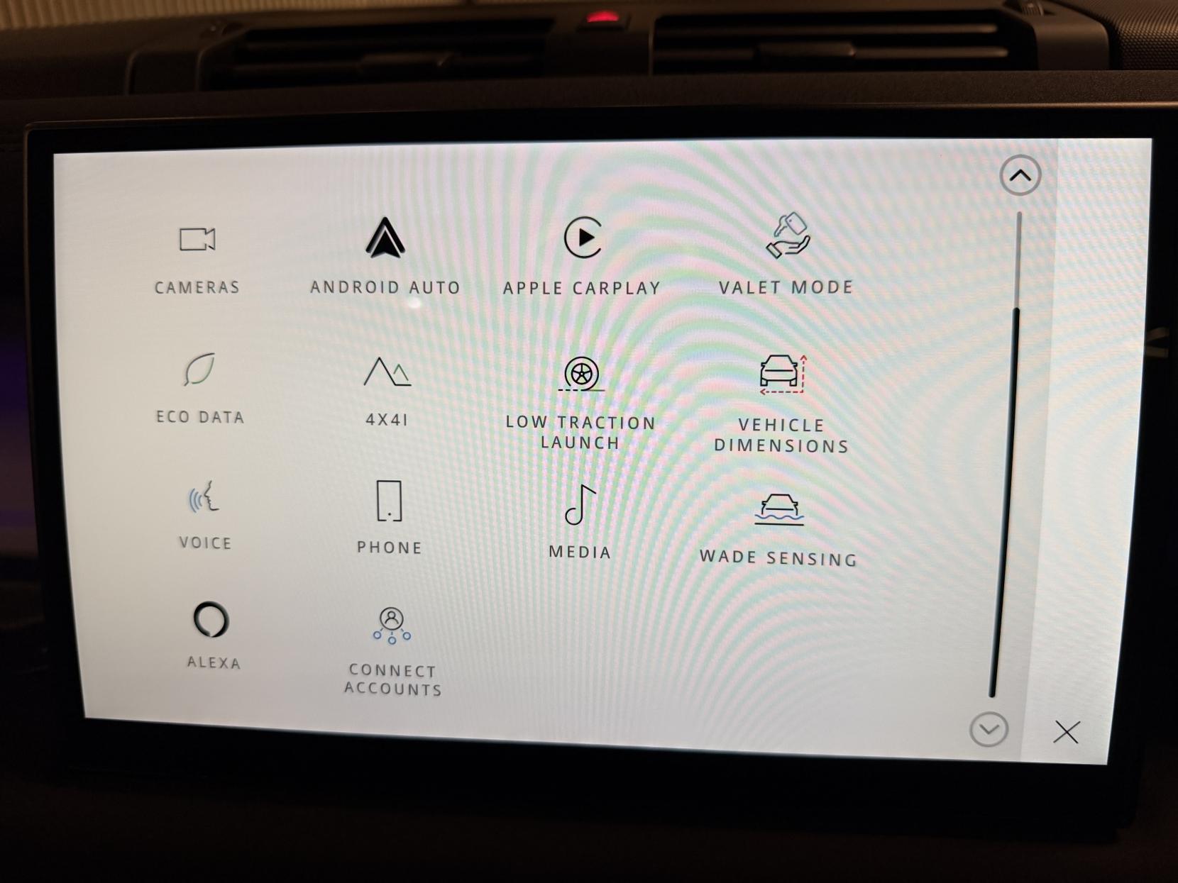 Land Rover Defender 110 3.0 D250 MHEV X-Dynamic SE SUV 5dr Diesel Auto 4WD Euro 6 (s/s) (250 ps)