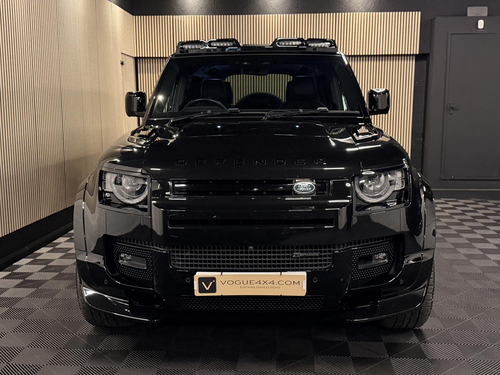 Land Rover Defender 110 3.0 D250 MHEV X-Dynamic SE SUV 5dr Diesel Auto 4WD Euro 6 (s/s) (250 ps)