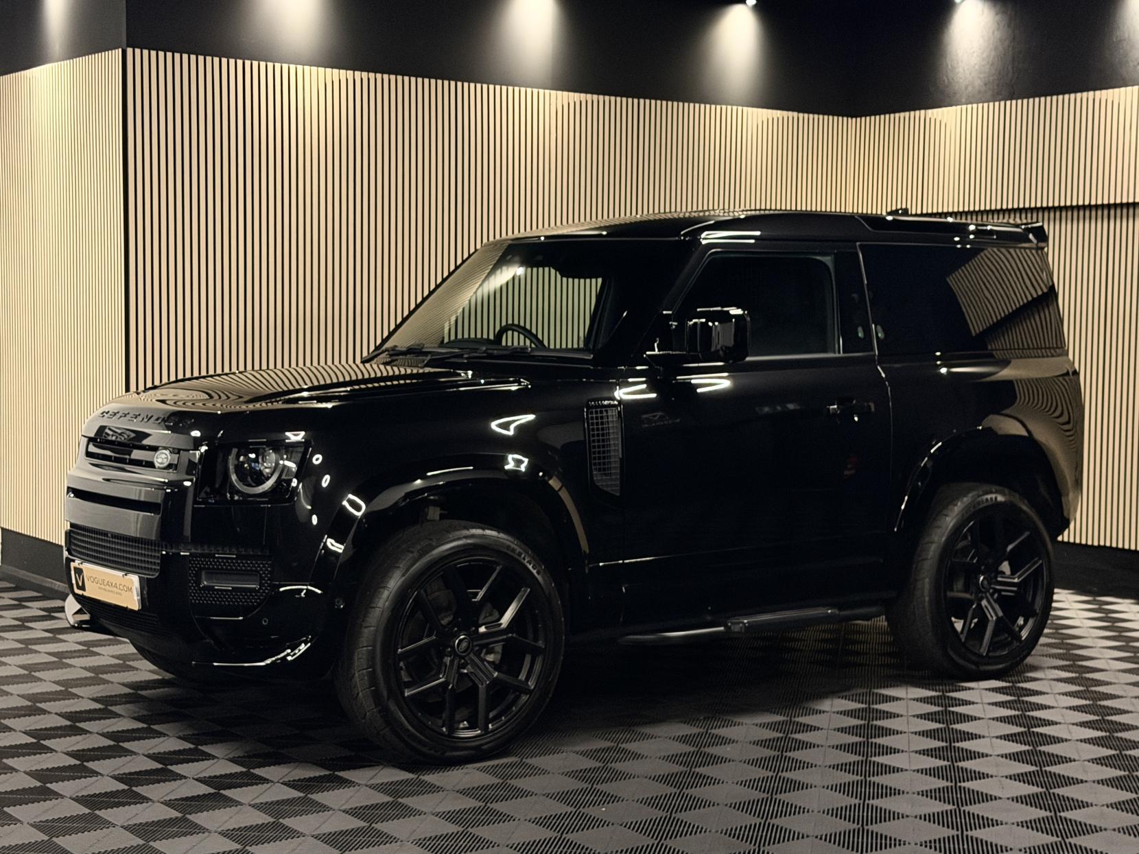 Land Rover Defender 90 3.0 D250 MHEV S Hard Top SUV 3dr Diesel Auto 4WD SWB Euro 6 (s/s) (250 ps)