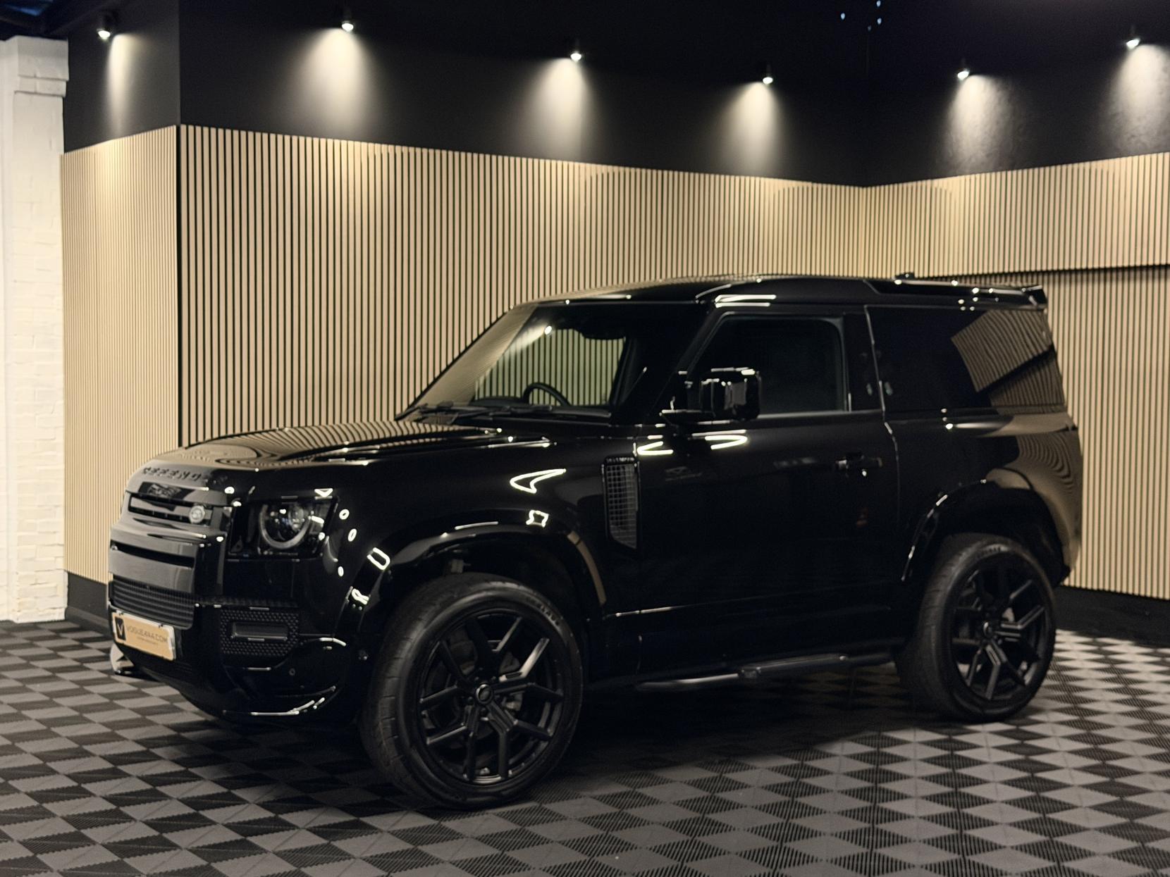 Land Rover Defender 90 3.0 D250 MHEV S Hard Top SUV 3dr Diesel Auto 4WD SWB Euro 6 (s/s) (250 ps)