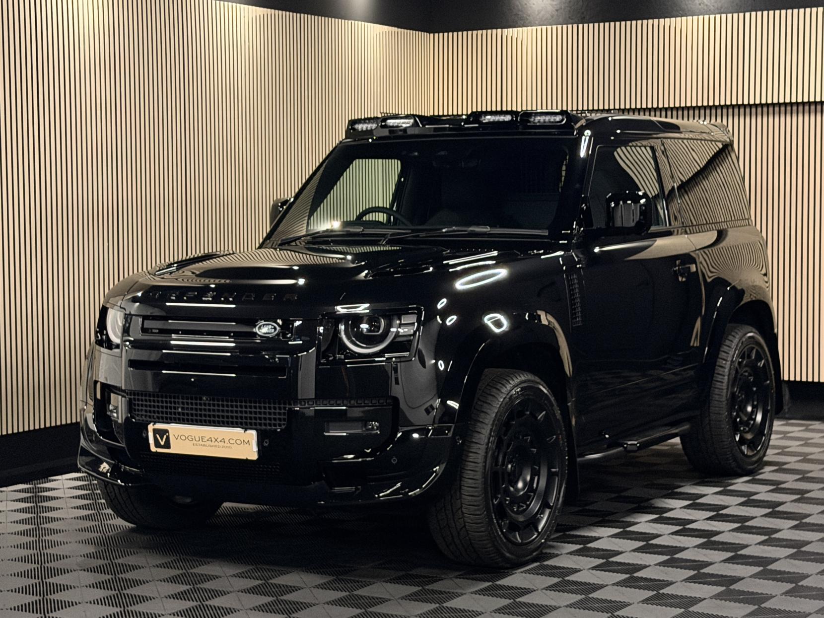 Land Rover Defender 90 3.0 D250 MHEV S Hard Top SUV 3dr Diesel Auto 4WD SWB Euro 6 (s/s) (249 ps)