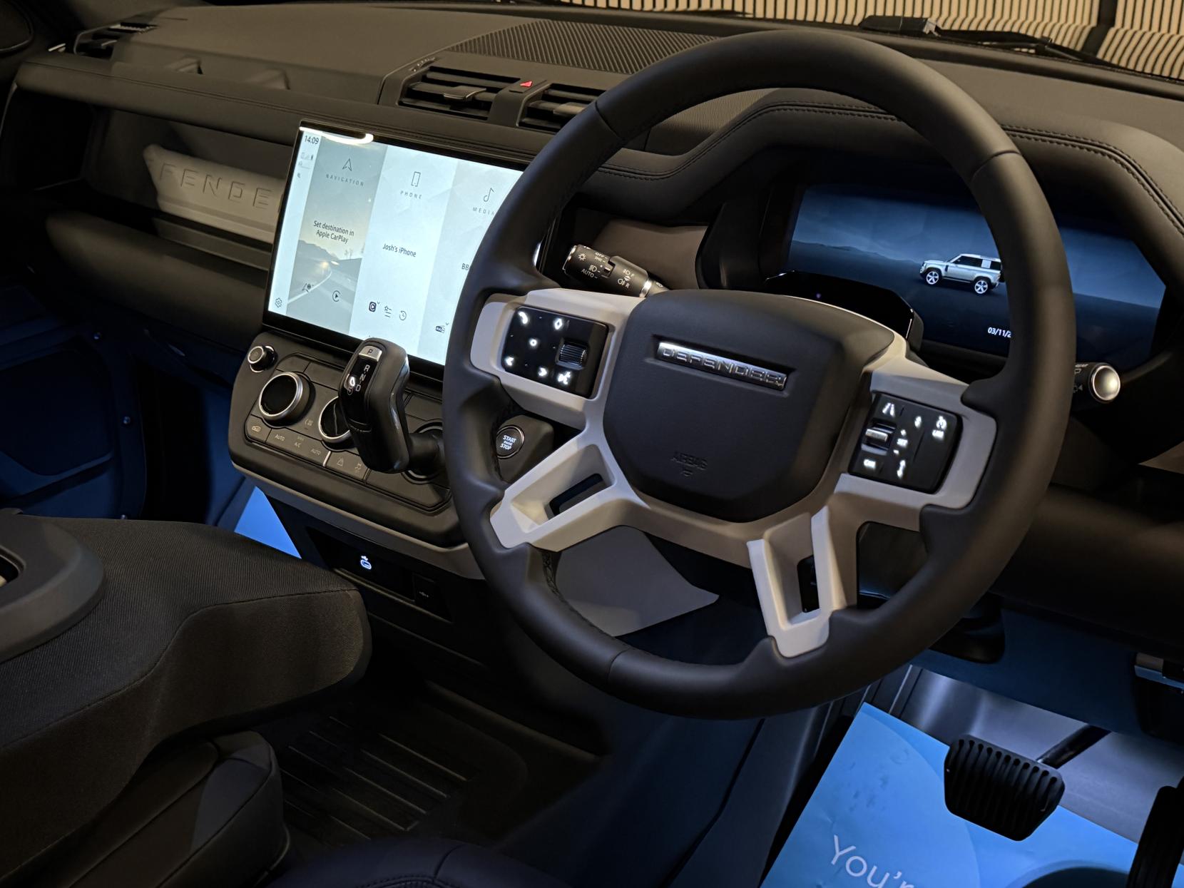 Land Rover Defender 90 3.0 D250 MHEV S Hard Top SUV 3dr Diesel Auto 4WD SWB Euro 6 (s/s) (249 ps)