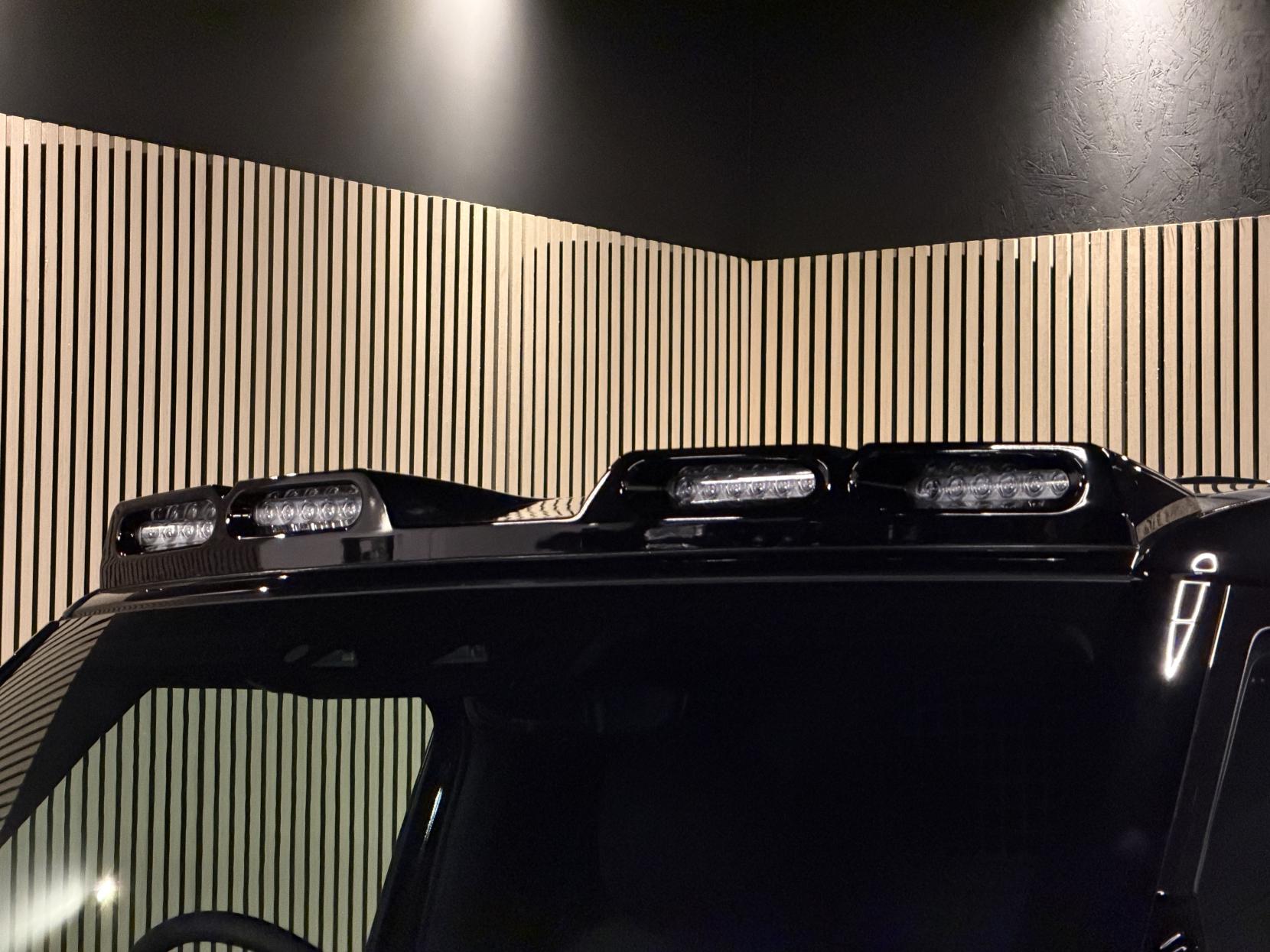 Land Rover Defender 90 3.0 D250 MHEV S Hard Top SUV 3dr Diesel Auto 4WD SWB Euro 6 (s/s) (249 ps)