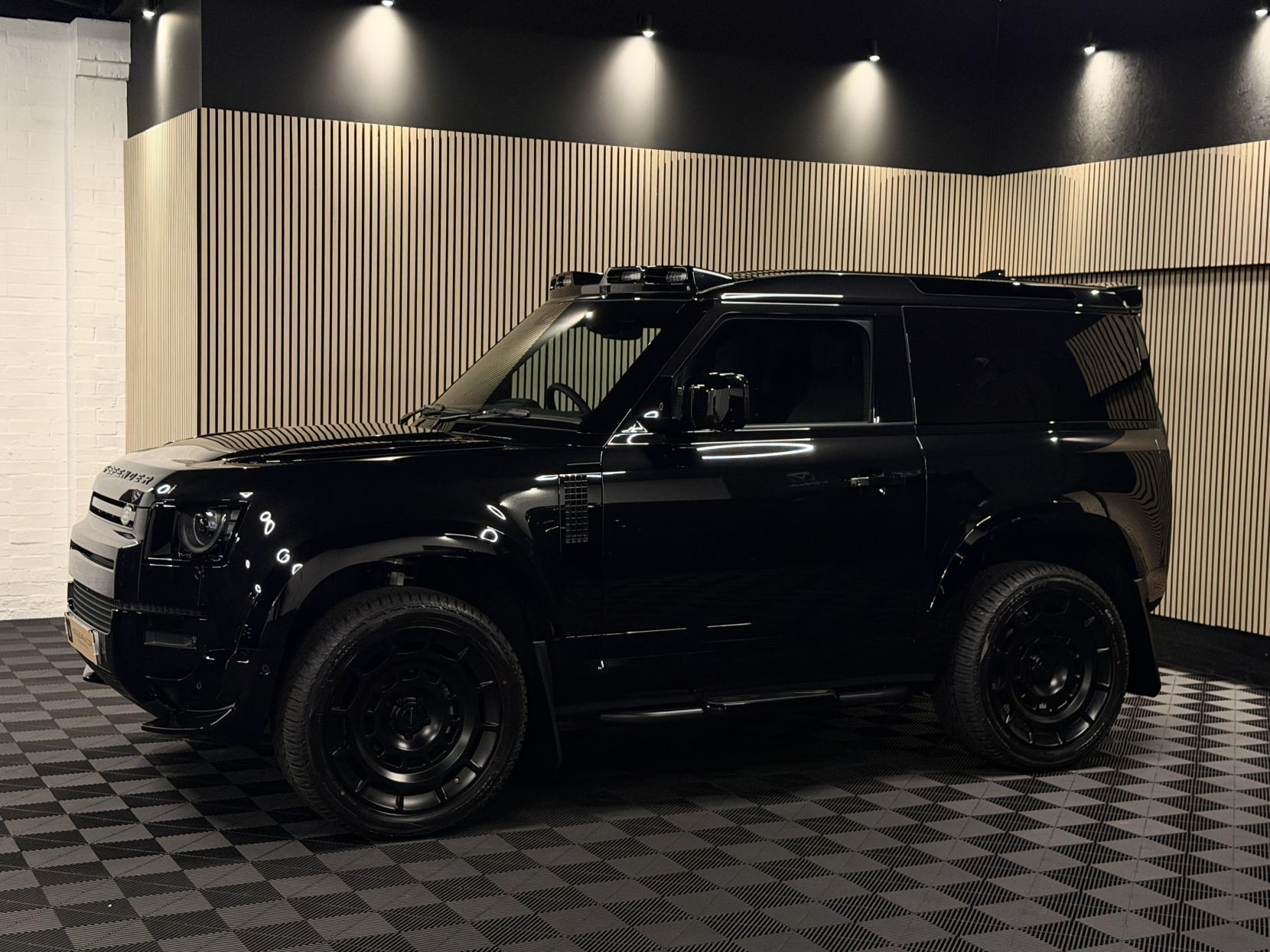 Land Rover Defender 90 3.0 D250 MHEV S Hard Top SUV 3dr Diesel Auto 4WD SWB Euro 6 (s/s) (249 ps)