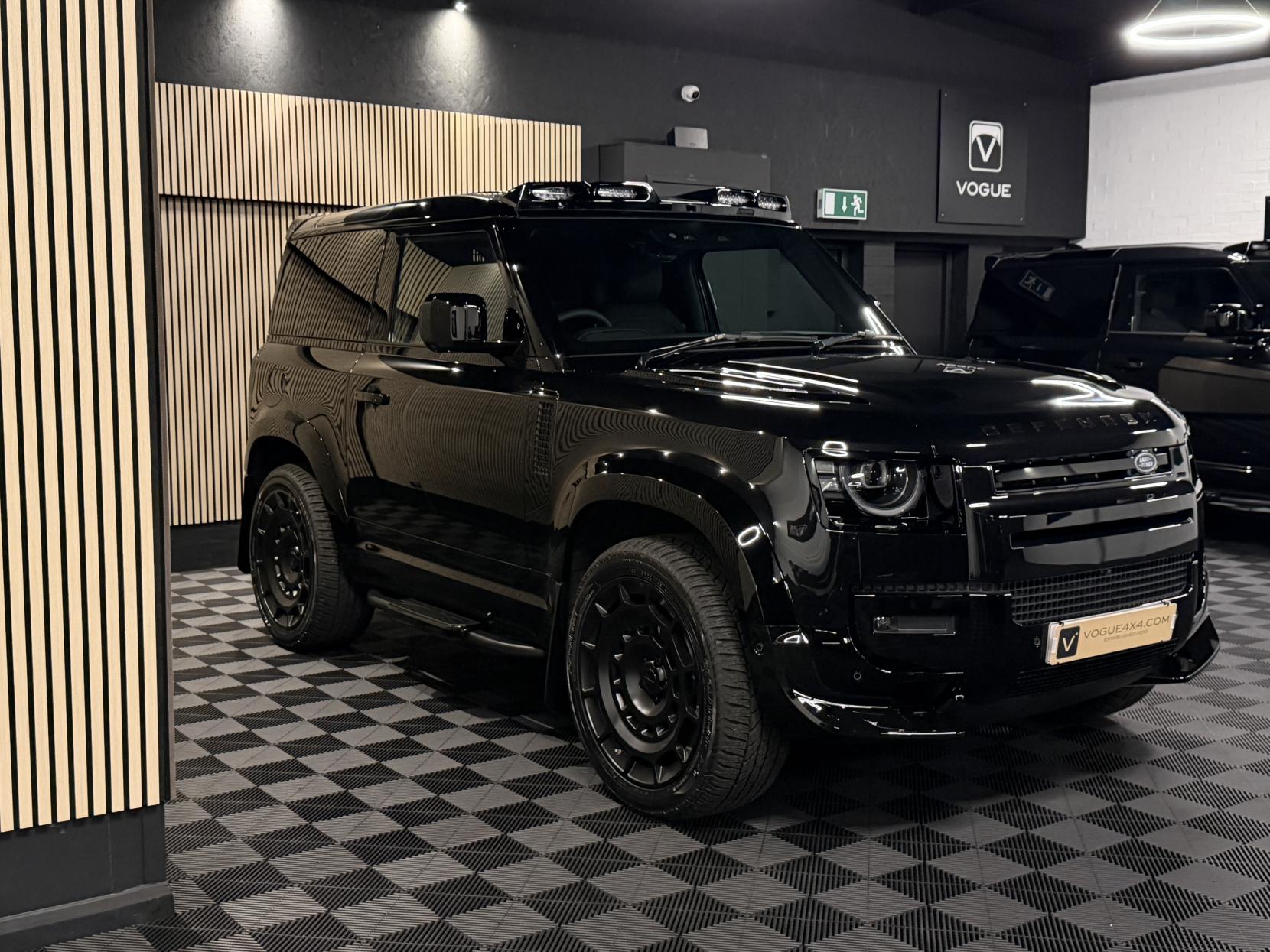 Land Rover Defender 90 3.0 D250 MHEV S Hard Top SUV 3dr Diesel Auto 4WD SWB Euro 6 (s/s) (249 ps)