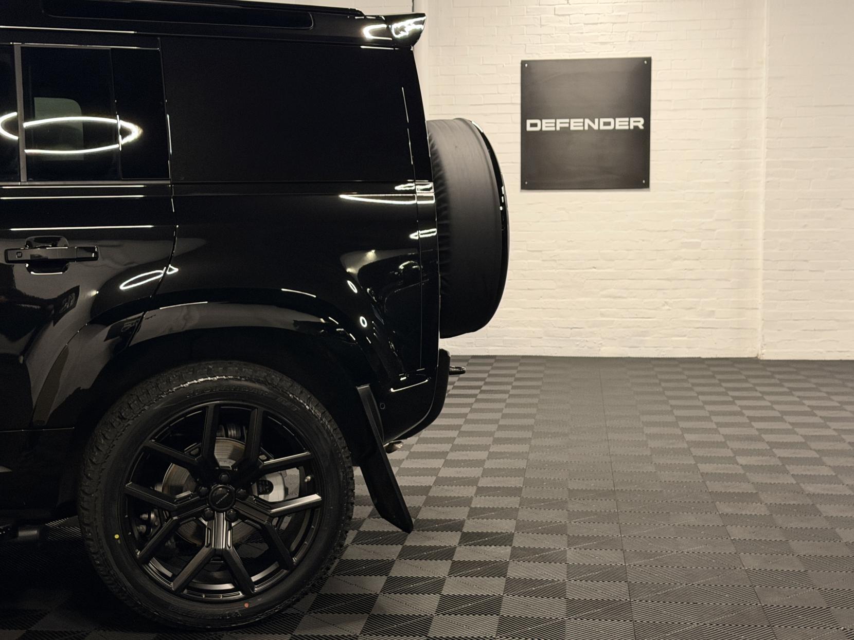 Land Rover Defender 110 3.0 D250 MHEV X-Dynamic HSE Hard Top SUV 5dr Diesel Auto 4WD MWB Euro 6 (s/s) (249 ps)