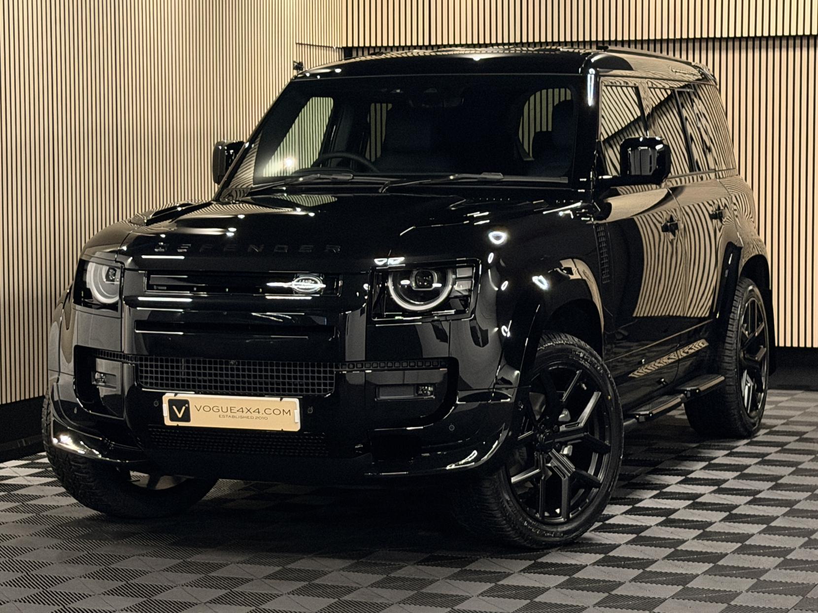 Land Rover Defender 110 3.0 D250 MHEV X-Dynamic HSE Hard Top SUV 5dr Diesel Auto 4WD MWB Euro 6 (s/s) (249 ps)