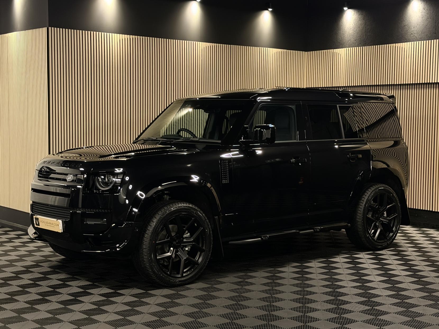 Land Rover Defender 110 3.0 D250 MHEV X-Dynamic HSE Hard Top SUV 5dr Diesel Auto 4WD MWB Euro 6 (s/s) (249 ps)