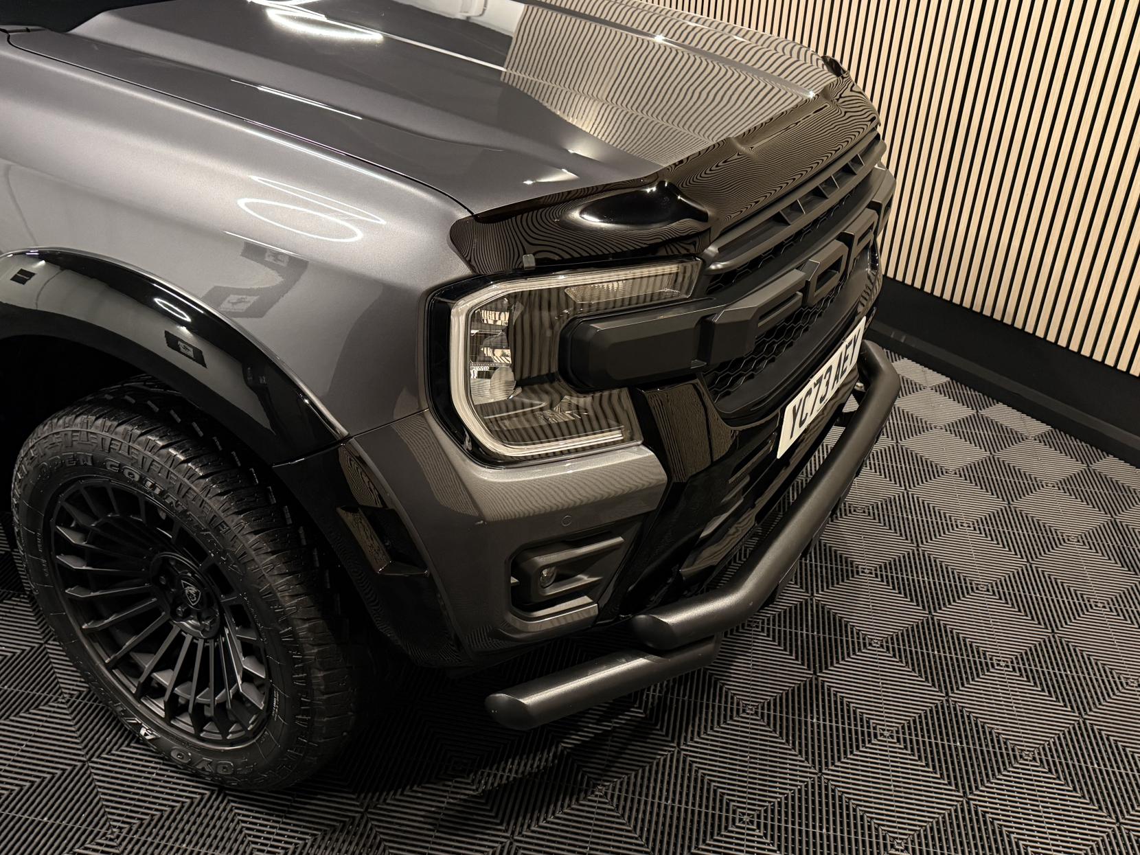 Ford Ranger 2.0 TD EcoBlue Wildtrak Pickup Double Cab 4dr Diesel Auto 4WD Euro 6 (s/s) (205 ps)