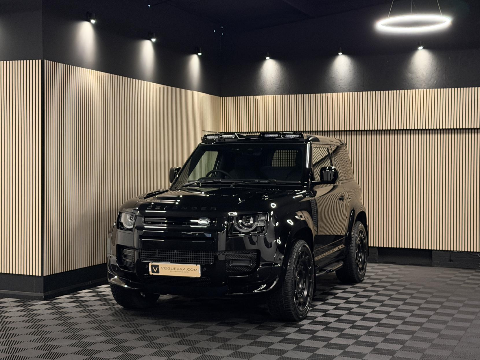 Land Rover Defender 90 3.0 D250 MHEV S Hard Top SUV 3dr Diesel Auto 4WD SWB Euro 6 (s/s) (249 ps)