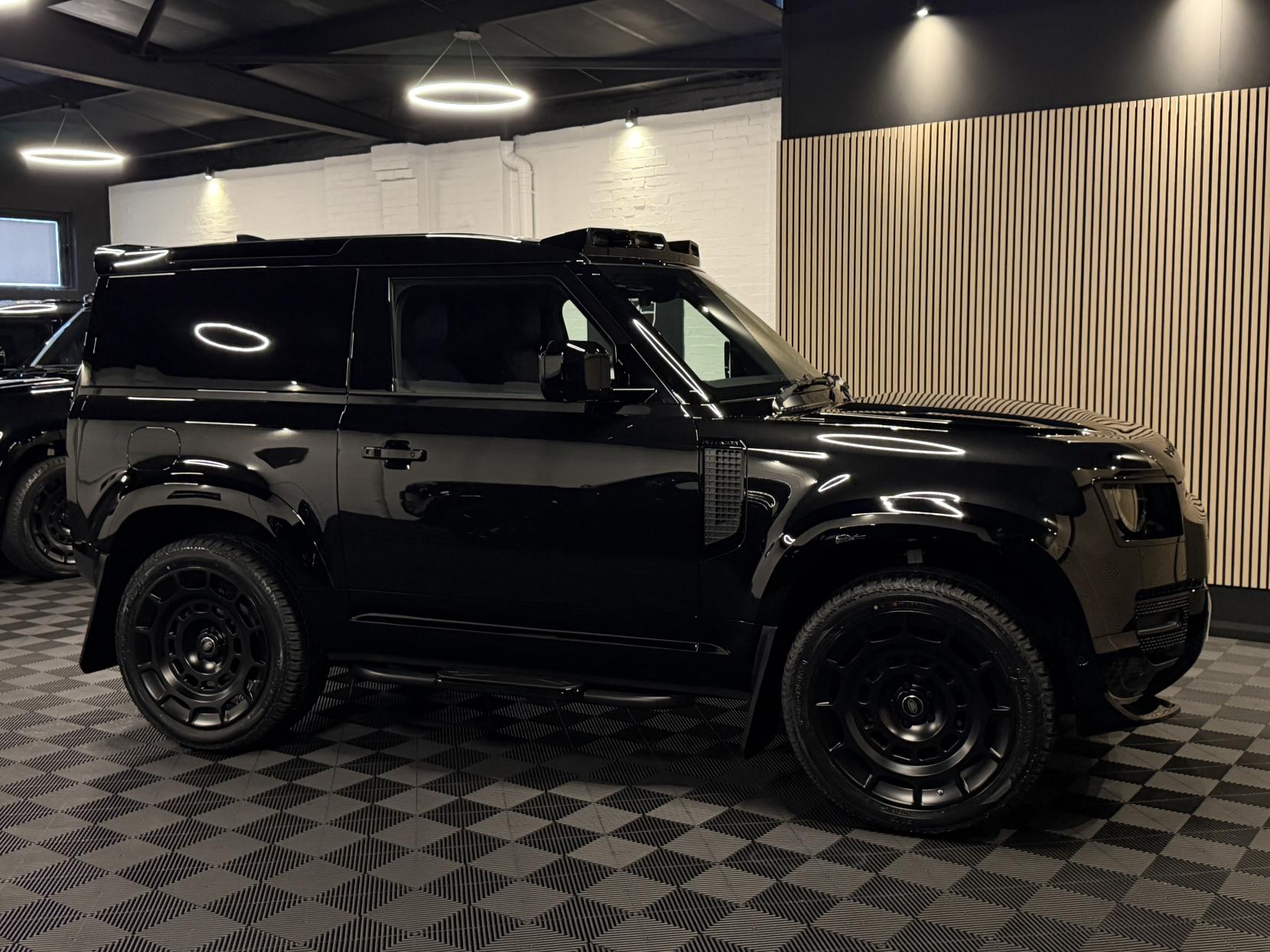 Land Rover Defender 90 3.0 D250 MHEV S Hard Top SUV 3dr Diesel Auto 4WD SWB Euro 6 (s/s) (249 ps)