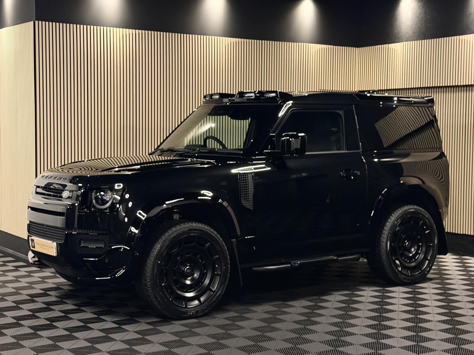 Land Rover Defender 90 3.0 D250 MHEV S Hard Top SUV 3dr Diesel Auto 4WD SWB Euro 6 (s/s) (249 ps)