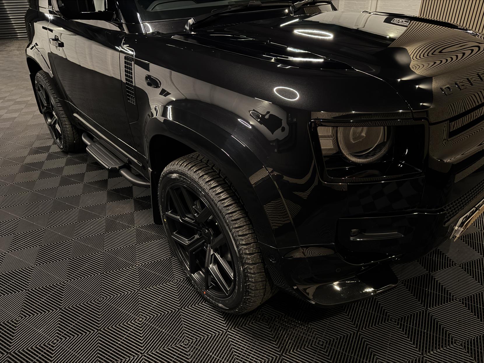 Land Rover Defender 90 3.0 D250 MHEV X-Dynamic HSE Hard Top SUV 3dr Diesel Auto 4WD SWB Euro 6 (s/s) (249 ps)