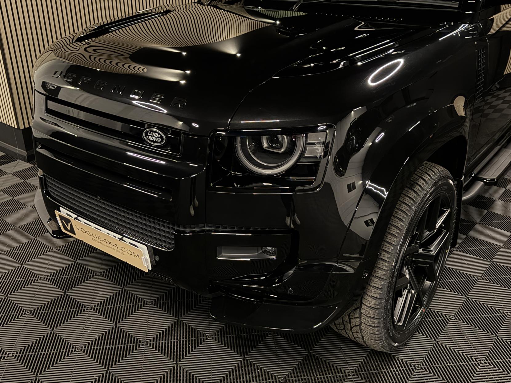 Land Rover Defender 90 3.0 D250 MHEV X-Dynamic HSE Hard Top SUV 3dr Diesel Auto 4WD SWB Euro 6 (s/s) (249 ps)