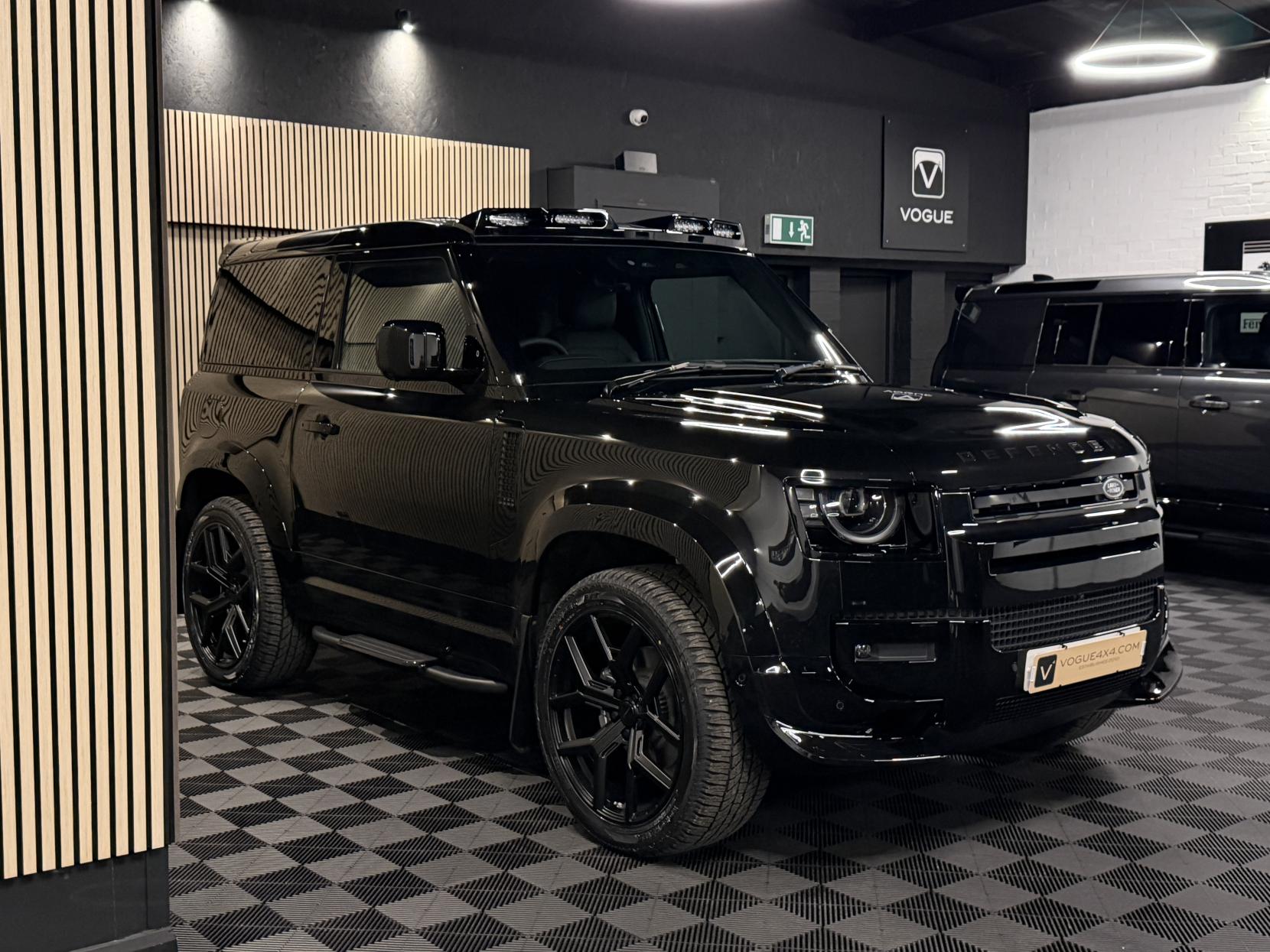 Land Rover Defender 90 3.0 D250 MHEV X-Dynamic HSE Hard Top SUV 3dr Diesel Auto 4WD SWB Euro 6 (s/s) (249 ps)