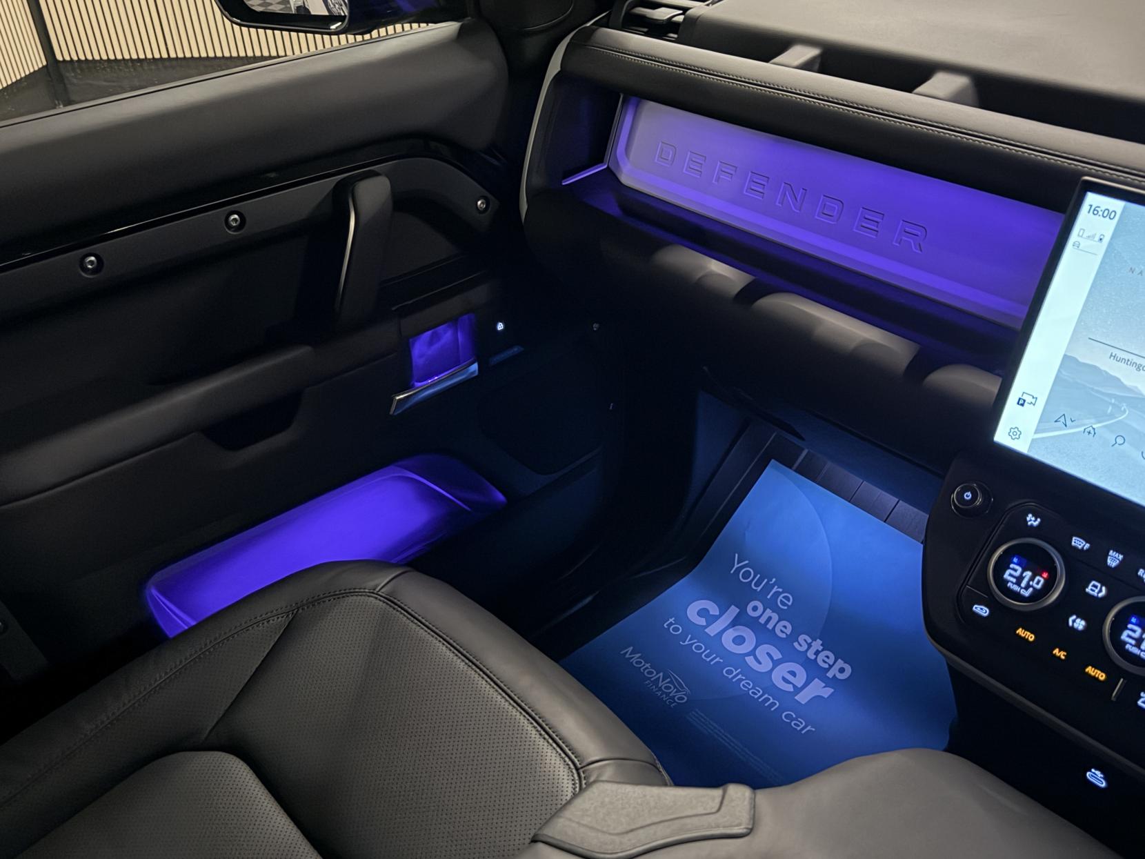 Land Rover Defender 90 3.0 D250 MHEV X-Dynamic HSE Hard Top SUV 3dr Diesel Auto 4WD SWB Euro 6 (s/s) (249 ps)