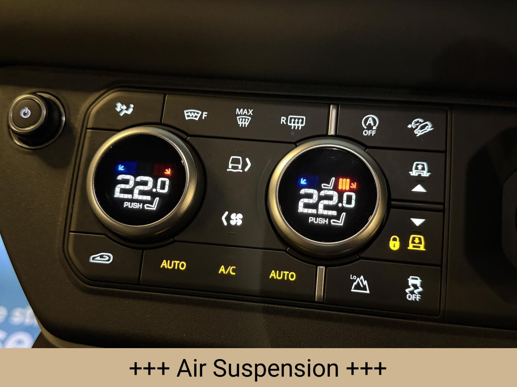 Land Rover Defender 110 3.0 D250 MHEV SE Hard Top SUV 5dr Diesel Auto 4WD MWB Euro 6 (s/s) (250 ps)