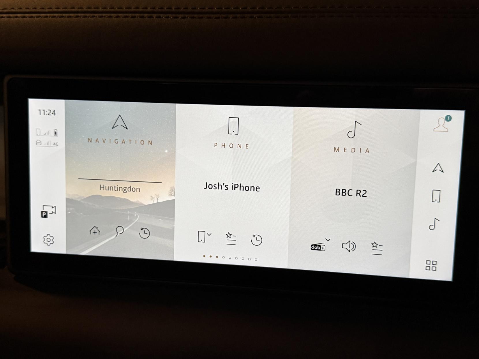 Land Rover Defender 110 3.0 D250 MHEV SE Hard Top SUV 5dr Diesel Auto 4WD MWB Euro 6 (s/s) (250 ps)