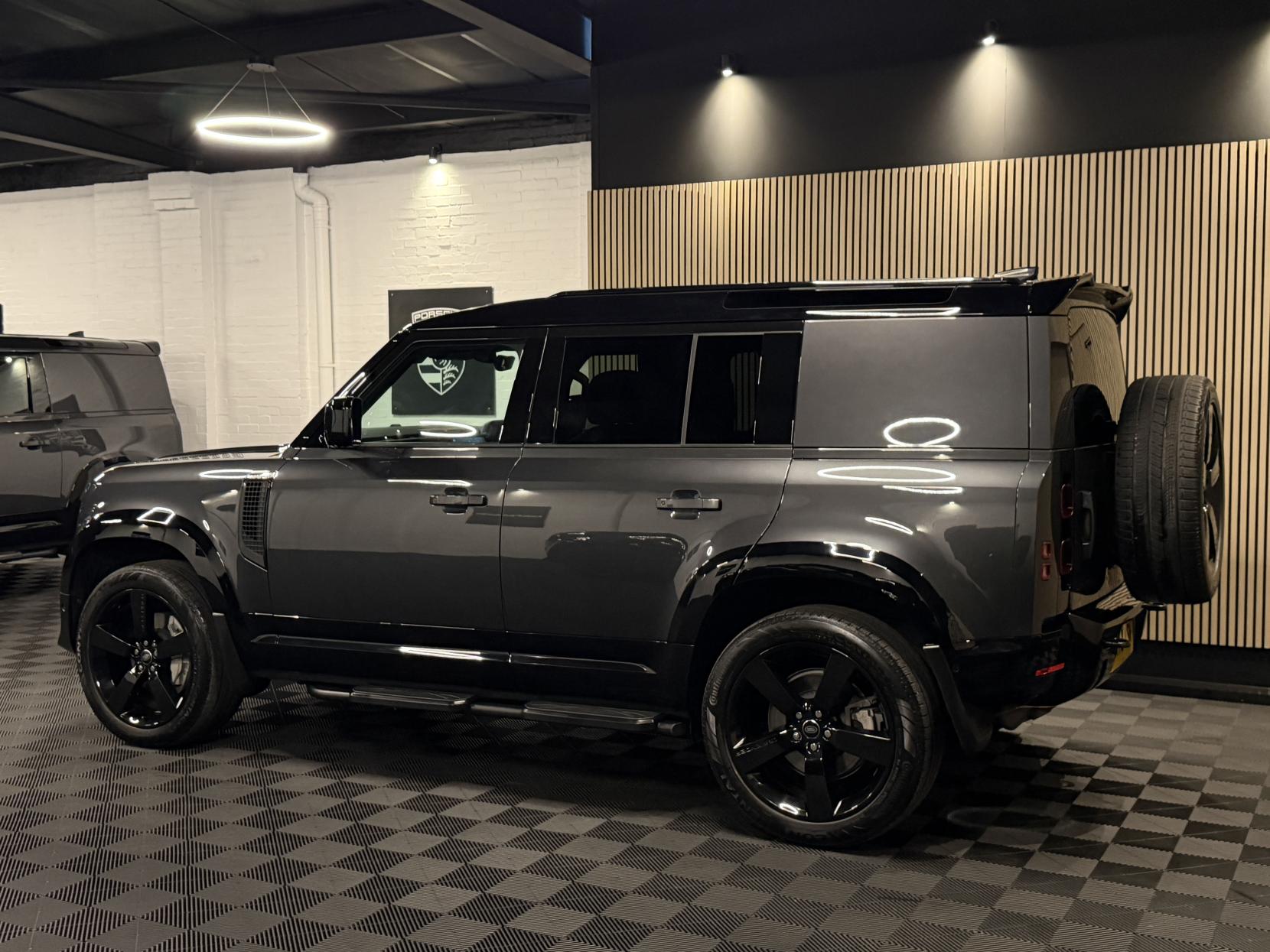 Land Rover Defender 110 3.0 D300 MHEV X-Dynamic HSE Hard Top SUV 5dr Diesel Auto 4WD MWB Euro 6 (s/s) (300 ps)