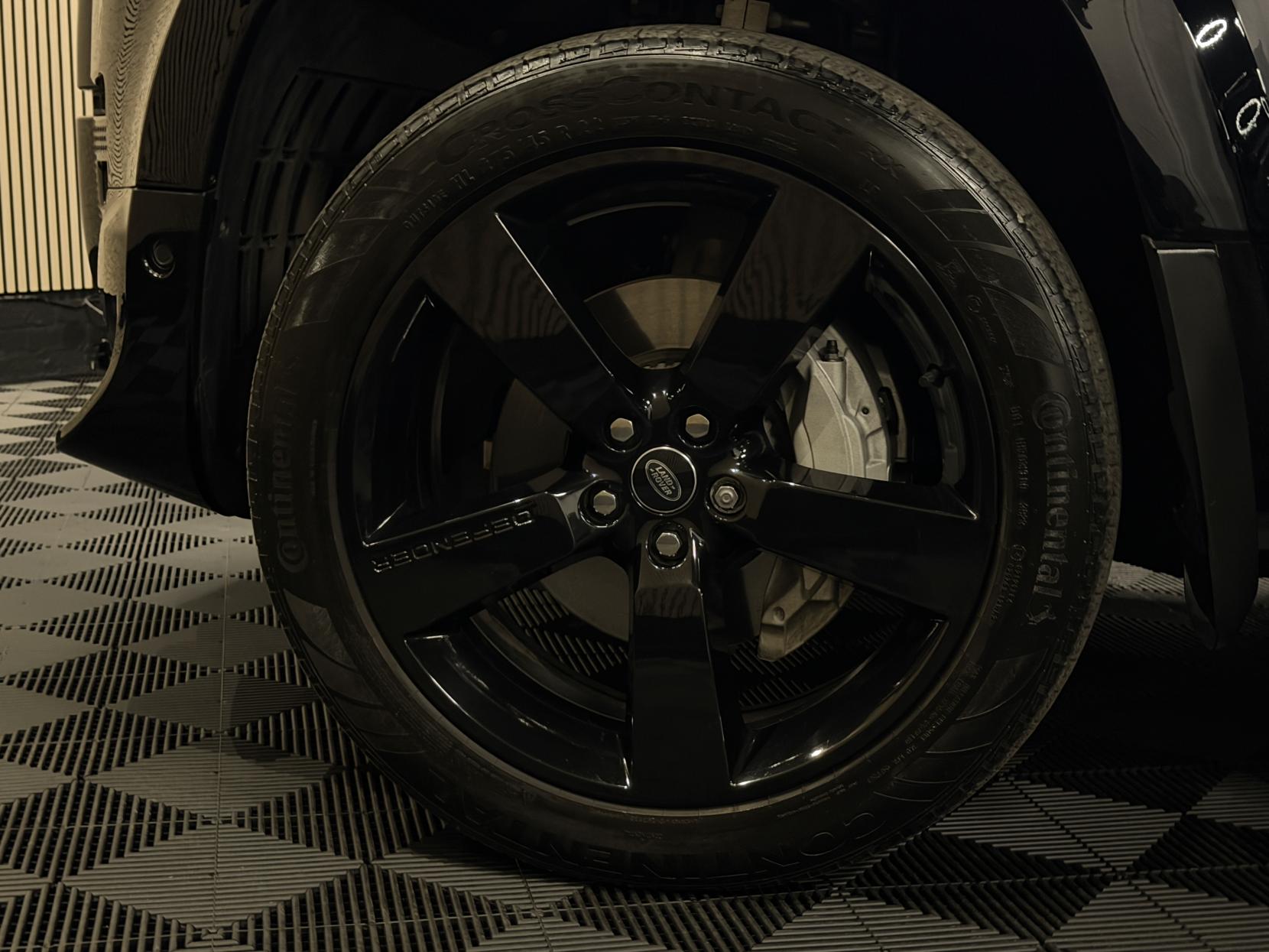 Land Rover Defender 110 3.0 D300 MHEV X-Dynamic HSE Hard Top SUV 5dr Diesel Auto 4WD MWB Euro 6 (s/s) (300 ps)