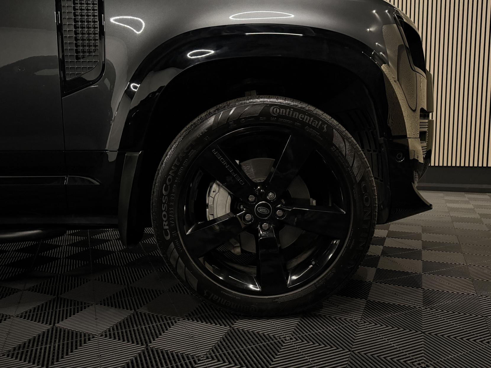 Land Rover Defender 110 3.0 D300 MHEV X-Dynamic HSE Hard Top SUV 5dr Diesel Auto 4WD MWB Euro 6 (s/s) (300 ps)