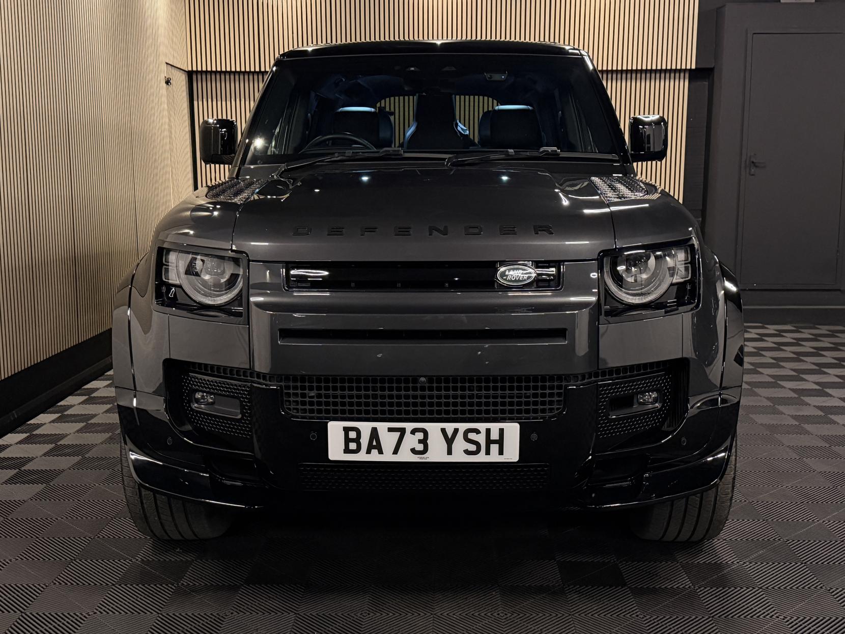 Land Rover Defender 110 3.0 D300 MHEV X-Dynamic HSE Hard Top SUV 5dr Diesel Auto 4WD MWB Euro 6 (s/s) (300 ps)