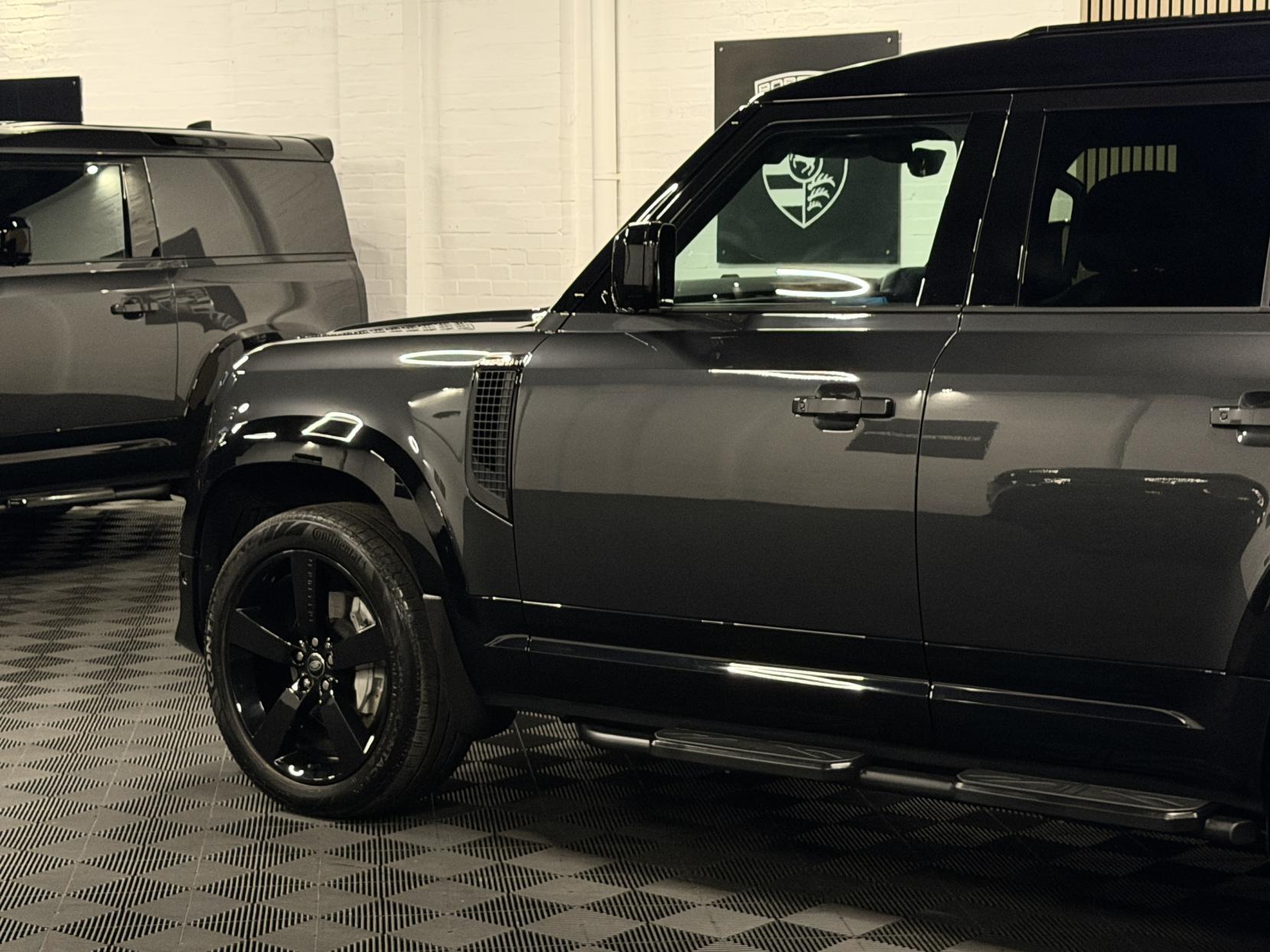 Land Rover Defender 110 3.0 D300 MHEV X-Dynamic HSE Hard Top SUV 5dr Diesel Auto 4WD MWB Euro 6 (s/s) (300 ps)