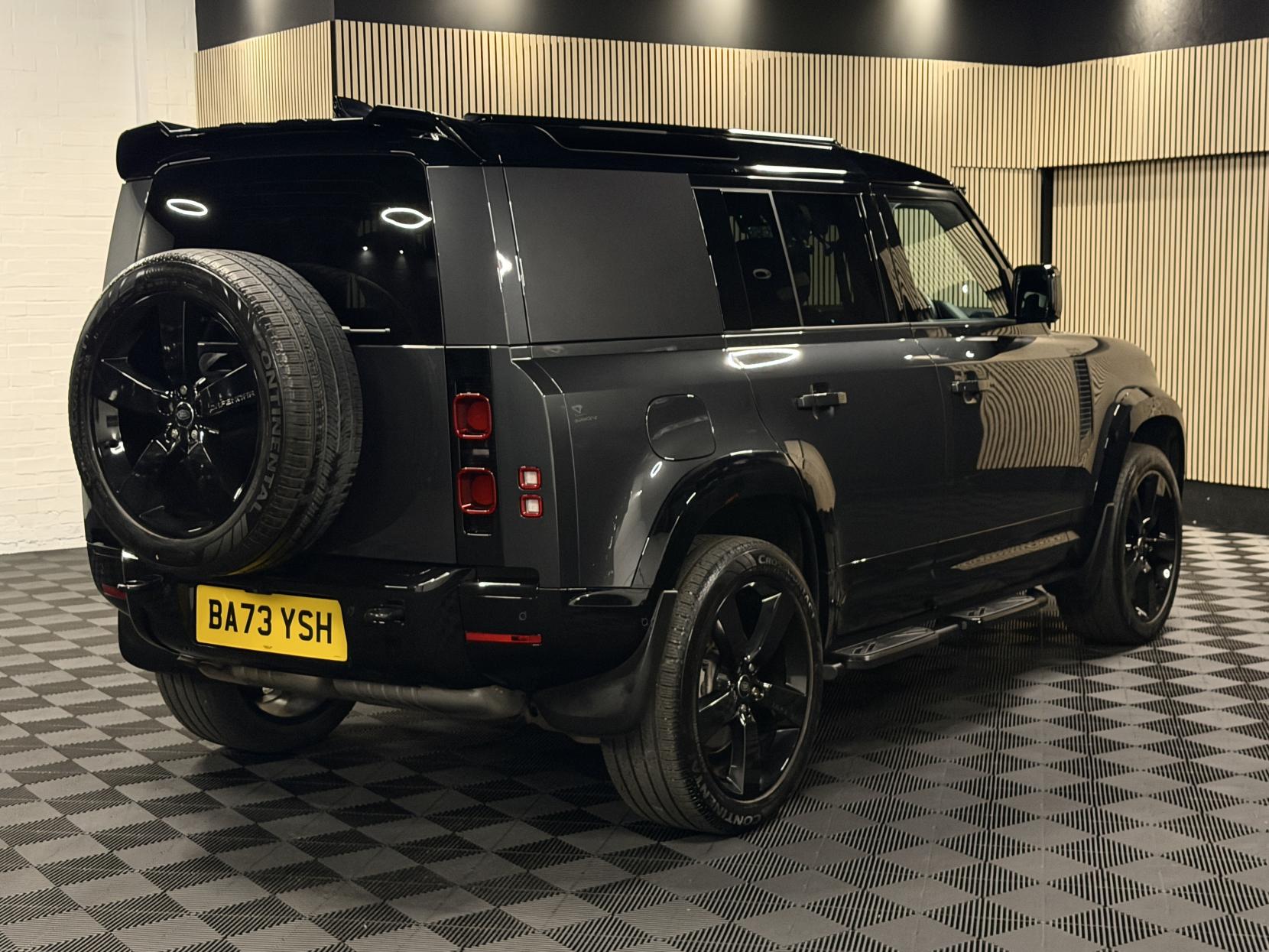 Land Rover Defender 110 3.0 D300 MHEV X-Dynamic HSE Hard Top SUV 5dr Diesel Auto 4WD MWB Euro 6 (s/s) (300 ps)