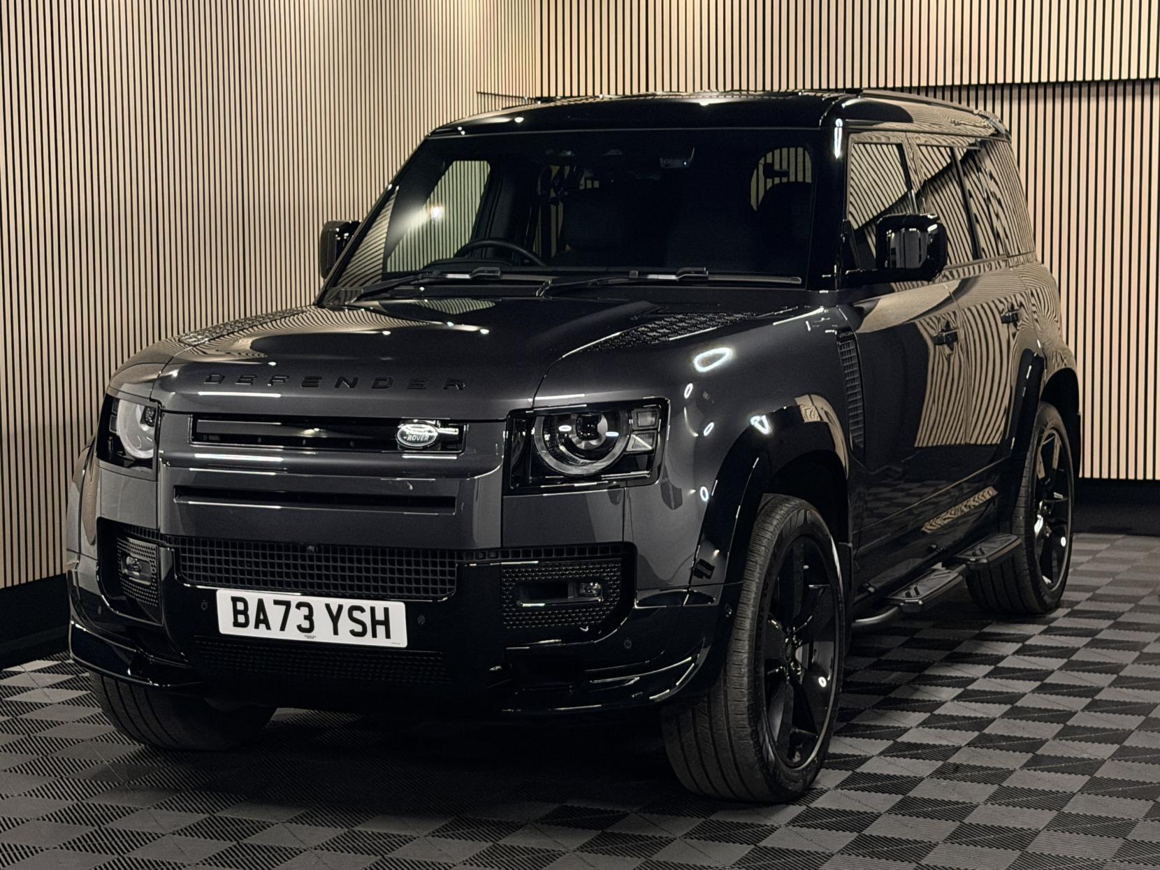 Land Rover Defender 110 3.0 D300 MHEV X-Dynamic HSE Hard Top SUV 5dr Diesel Auto 4WD MWB Euro 6 (s/s) (300 ps)