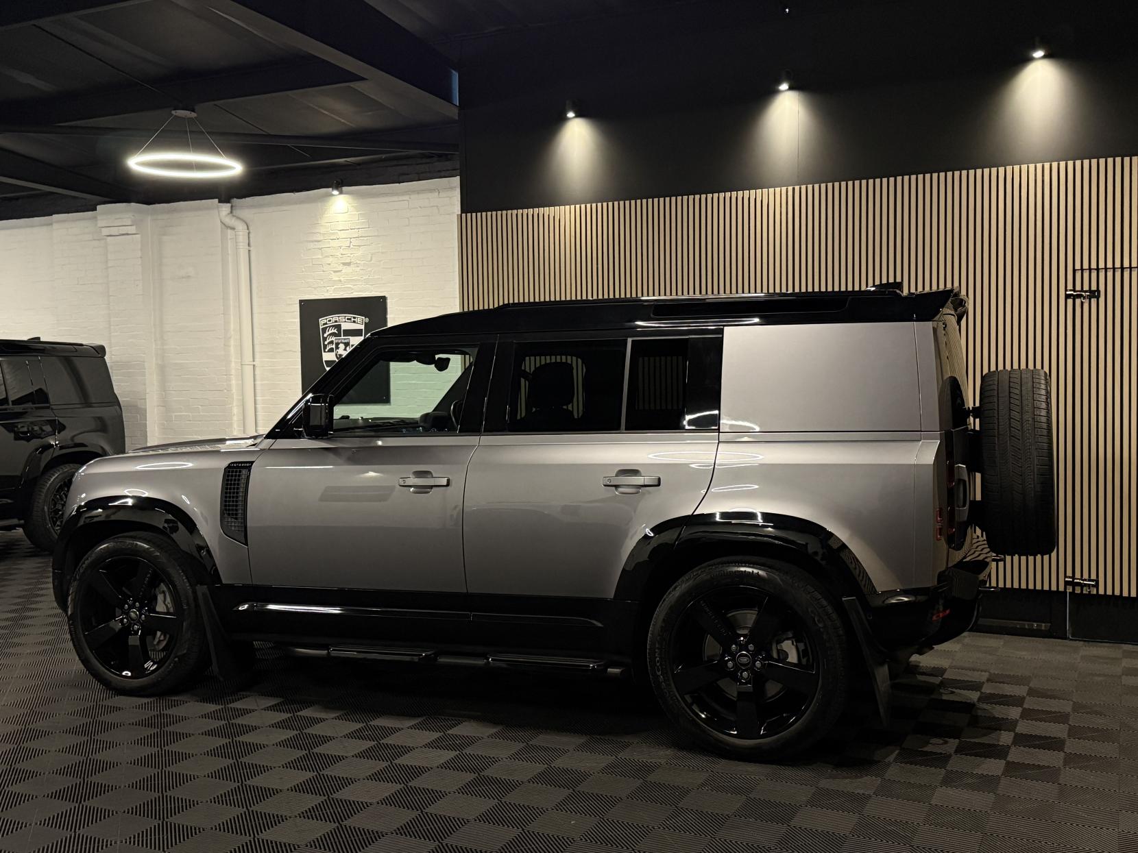 Land Rover Defender 110 3.0 D300 MHEV X-Dynamic HSE Hard Top SUV 5dr Diesel Auto 4WD MWB Euro 6 (s/s) (300 ps)