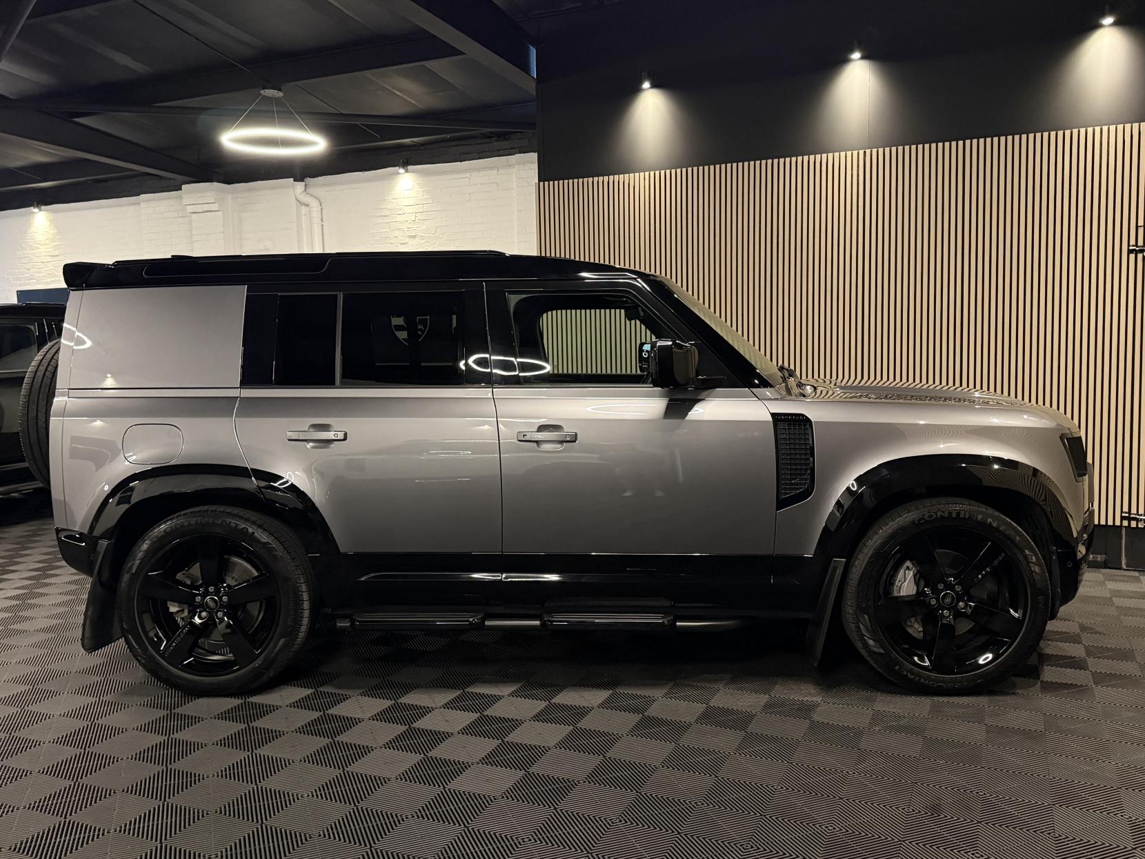 Land Rover Defender 110 3.0 D300 MHEV X-Dynamic HSE Hard Top SUV 5dr Diesel Auto 4WD MWB Euro 6 (s/s) (300 ps)