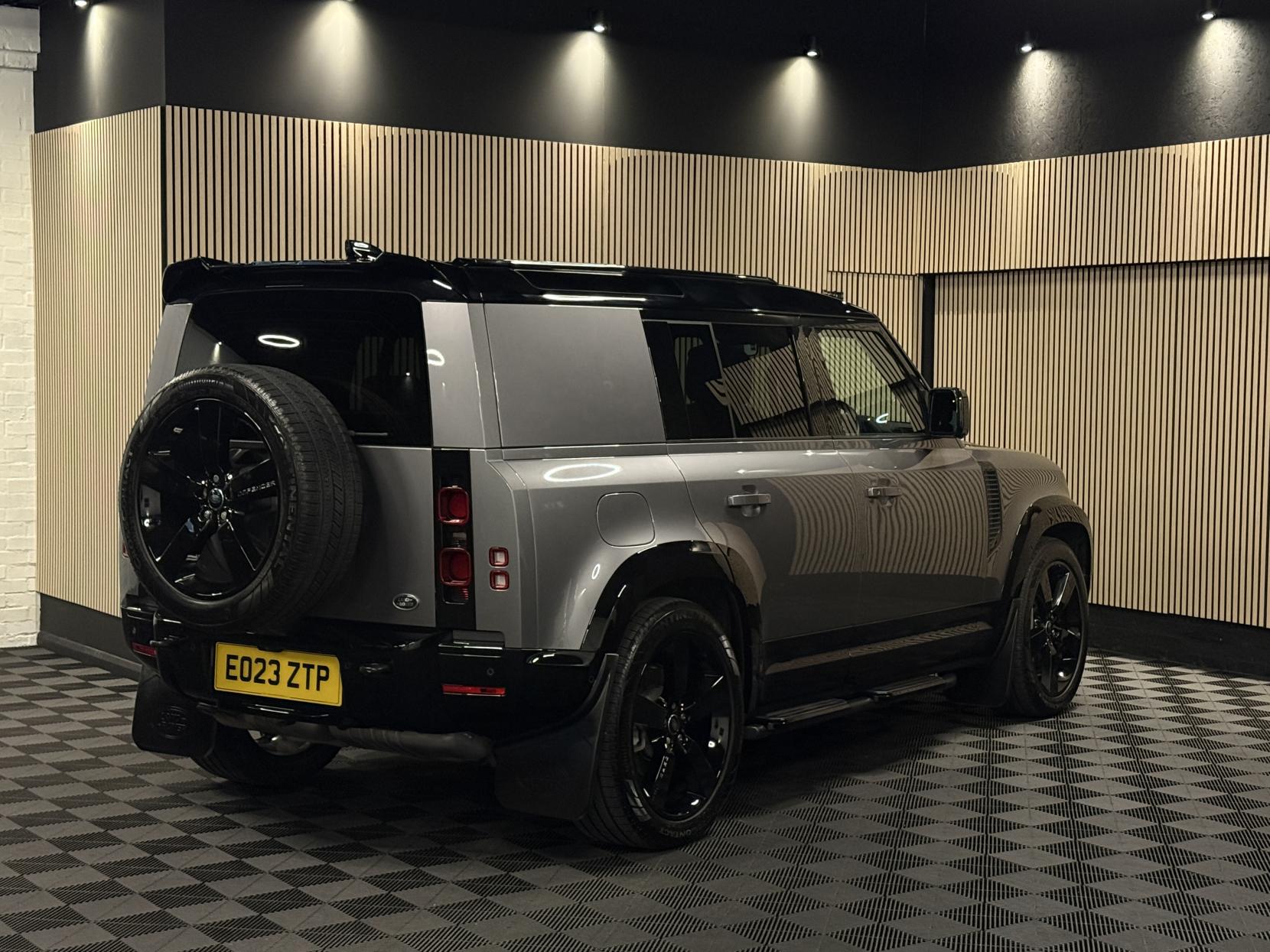 Land Rover Defender 110 3.0 D300 MHEV X-Dynamic HSE Hard Top SUV 5dr Diesel Auto 4WD MWB Euro 6 (s/s) (300 ps)