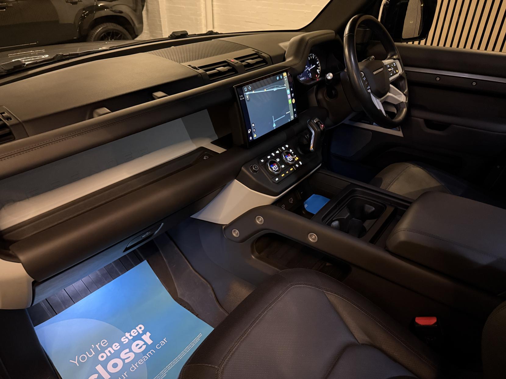 Land Rover Defender 110 3.0 D300 MHEV X-Dynamic HSE Hard Top SUV 5dr Diesel Auto 4WD MWB Euro 6 (s/s) (300 ps)