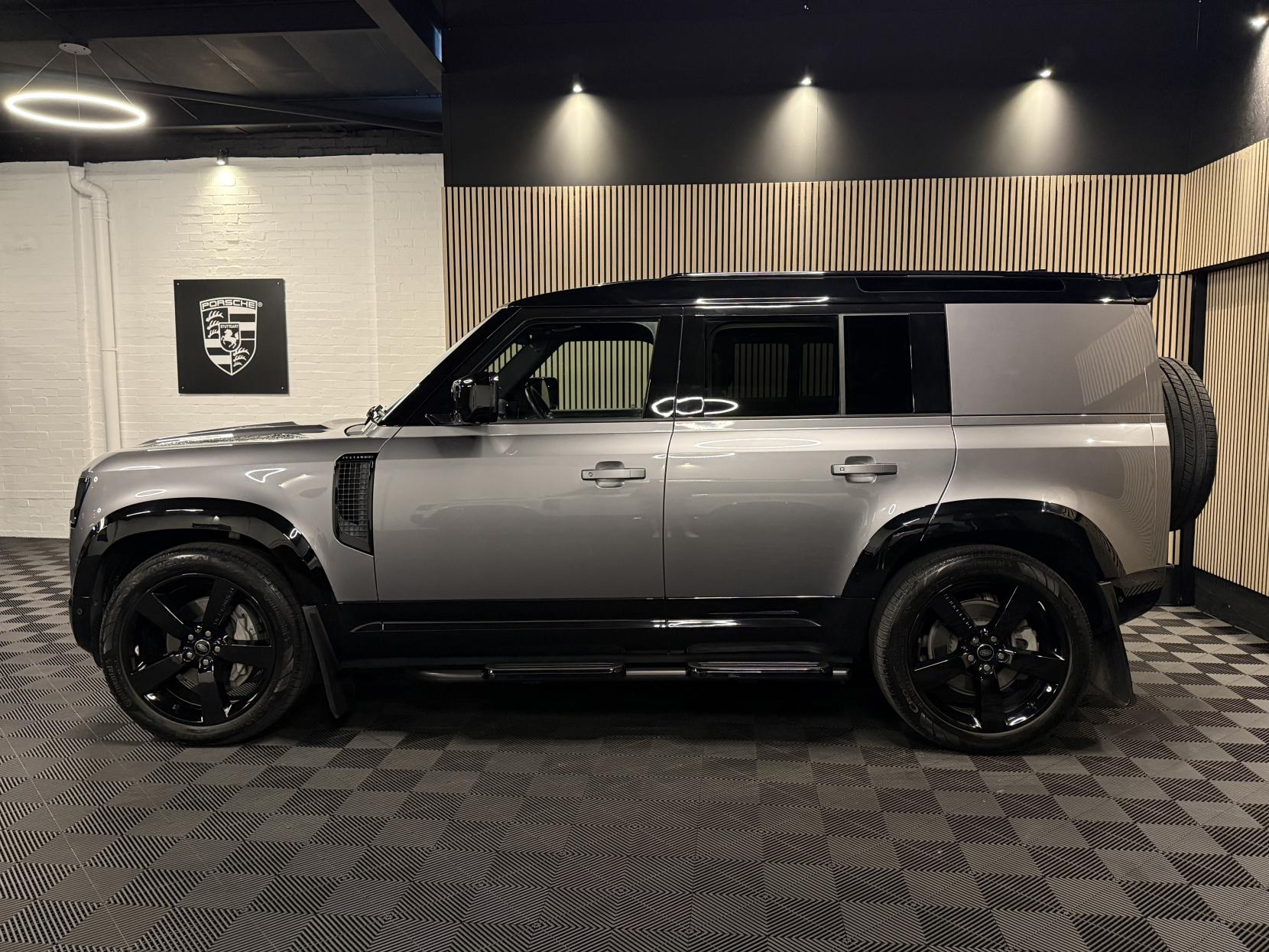 Land Rover Defender 110 3.0 D300 MHEV X-Dynamic HSE Hard Top SUV 5dr Diesel Auto 4WD MWB Euro 6 (s/s) (300 ps)