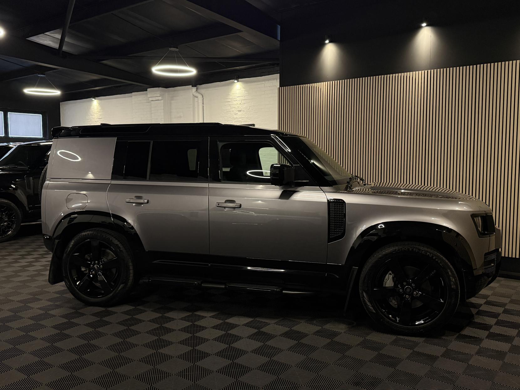 Land Rover Defender 110 3.0 D300 MHEV X-Dynamic HSE Hard Top SUV 5dr Diesel Auto 4WD MWB Euro 6 (s/s) (300 ps)