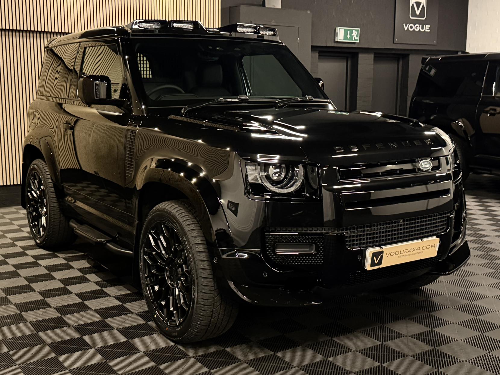Land Rover Defender 90 3.0 D250 MHEV S Hard Top SUV 3dr Diesel Auto 4WD SWB Euro 6 (s/s) (249 ps)
