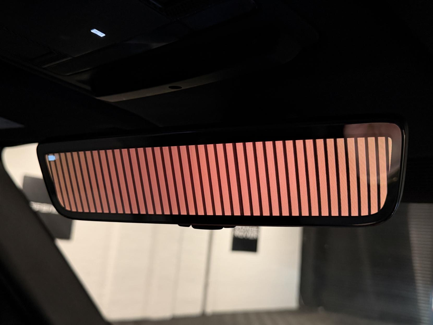 Land Rover Defender 110 3.0 D300 MHEV X-Dynamic HSE Hard Top SUV 5dr Diesel Auto 4WD MWB Euro 6 (s/s) (300 ps)