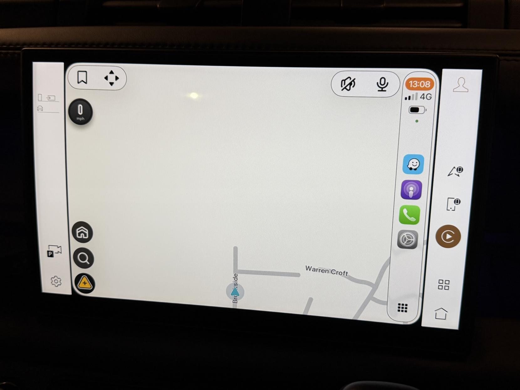 Land Rover Defender 110 3.0 D300 MHEV X-Dynamic HSE Hard Top SUV 5dr Diesel Auto 4WD MWB Euro 6 (s/s) (300 ps)