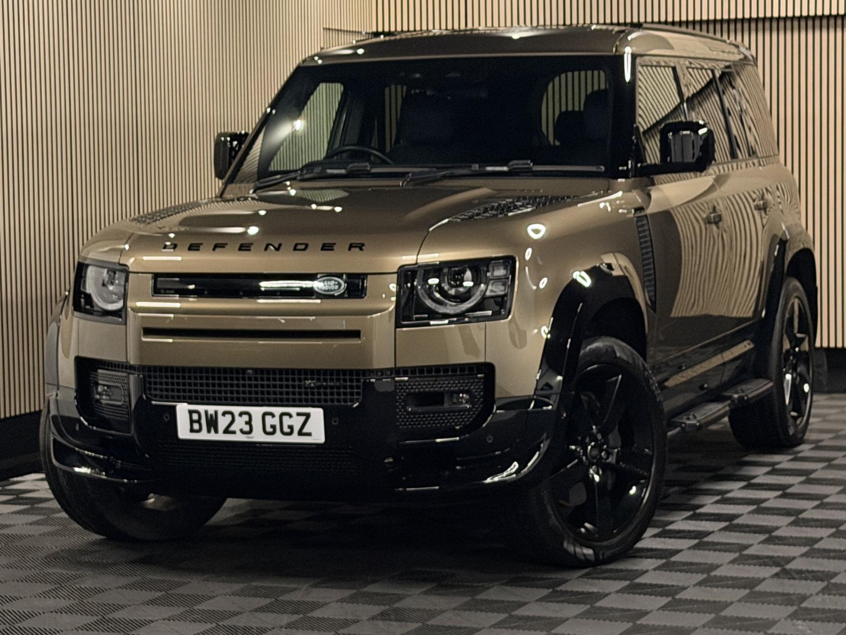 Land Rover Defender 110 3.0 D300 MHEV X-Dynamic HSE Hard Top SUV 5dr Diesel Auto 4WD MWB Euro 6 (s/s) (300 ps)