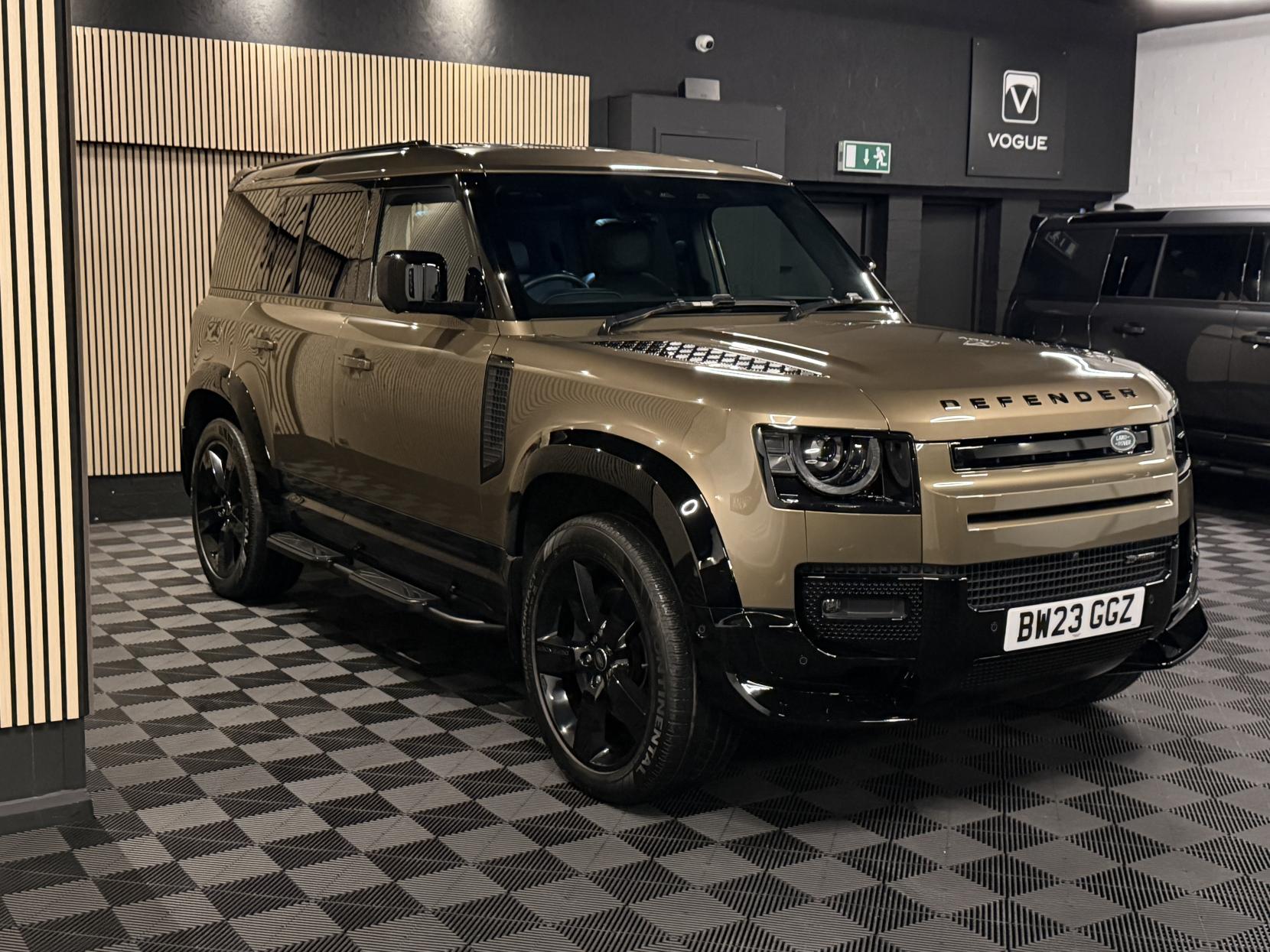 Land Rover Defender 110 3.0 D300 MHEV X-Dynamic HSE Hard Top SUV 5dr Diesel Auto 4WD MWB Euro 6 (s/s) (300 ps)