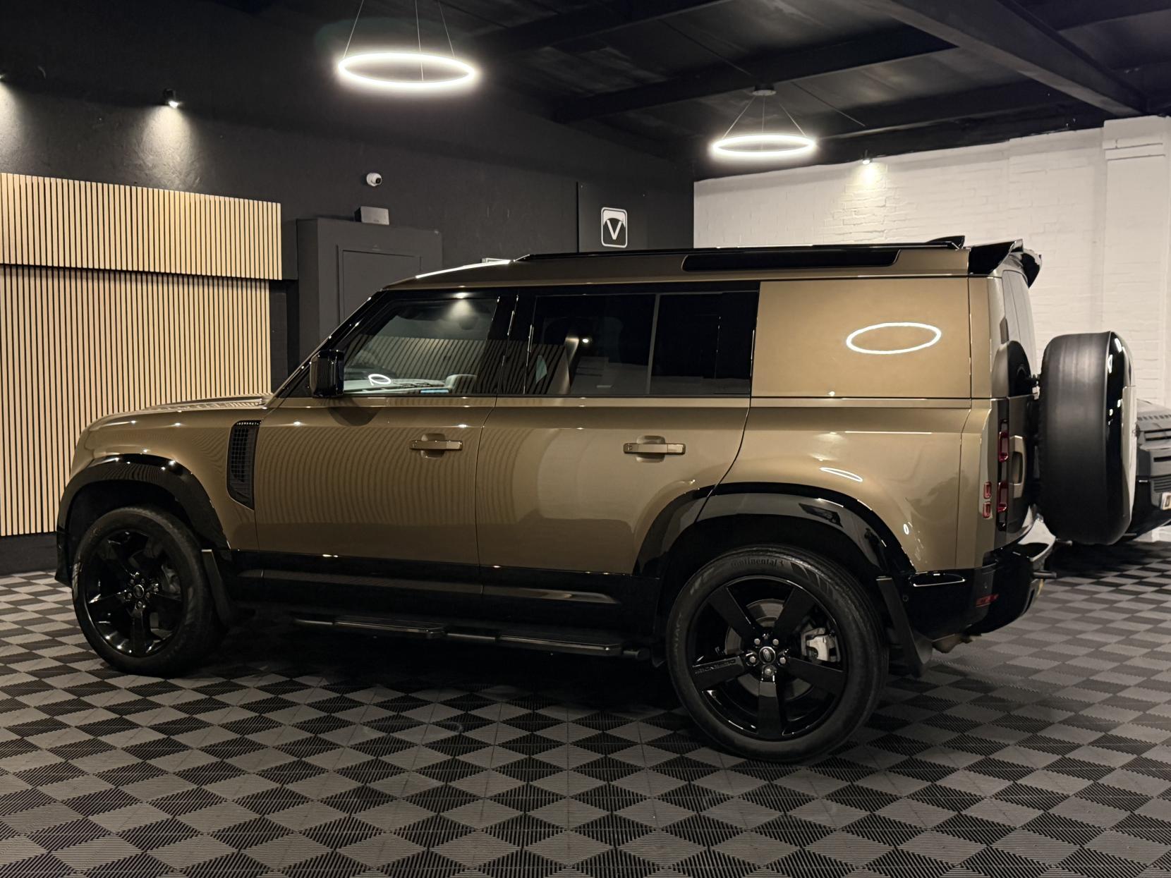 Land Rover Defender 110 3.0 D300 MHEV X-Dynamic HSE Hard Top SUV 5dr Diesel Auto 4WD MWB Euro 6 (s/s) (300 ps)