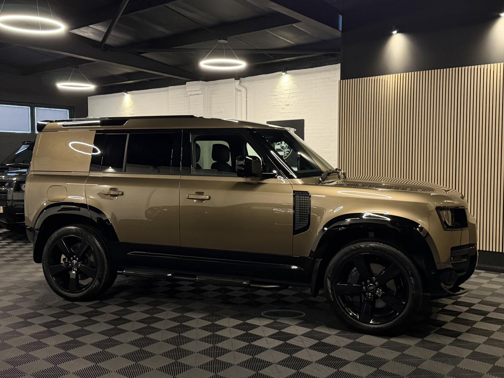 Land Rover Defender 110 3.0 D300 MHEV X-Dynamic HSE Hard Top SUV 5dr Diesel Auto 4WD MWB Euro 6 (s/s) (300 ps)