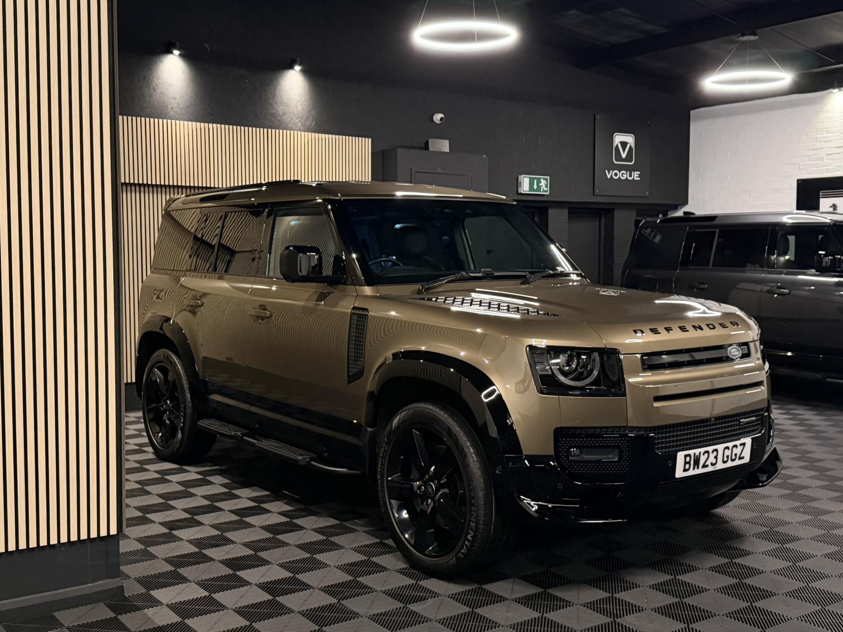 Land Rover Defender 110 3.0 D300 MHEV X-Dynamic HSE Hard Top SUV 5dr Diesel Auto 4WD MWB Euro 6 (s/s) (300 ps)